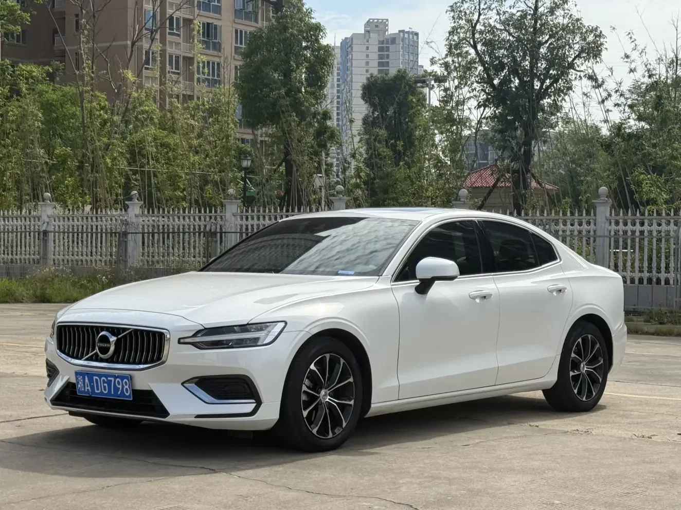 Volvo S60