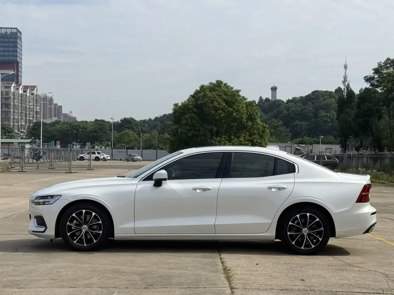 Volvo S60