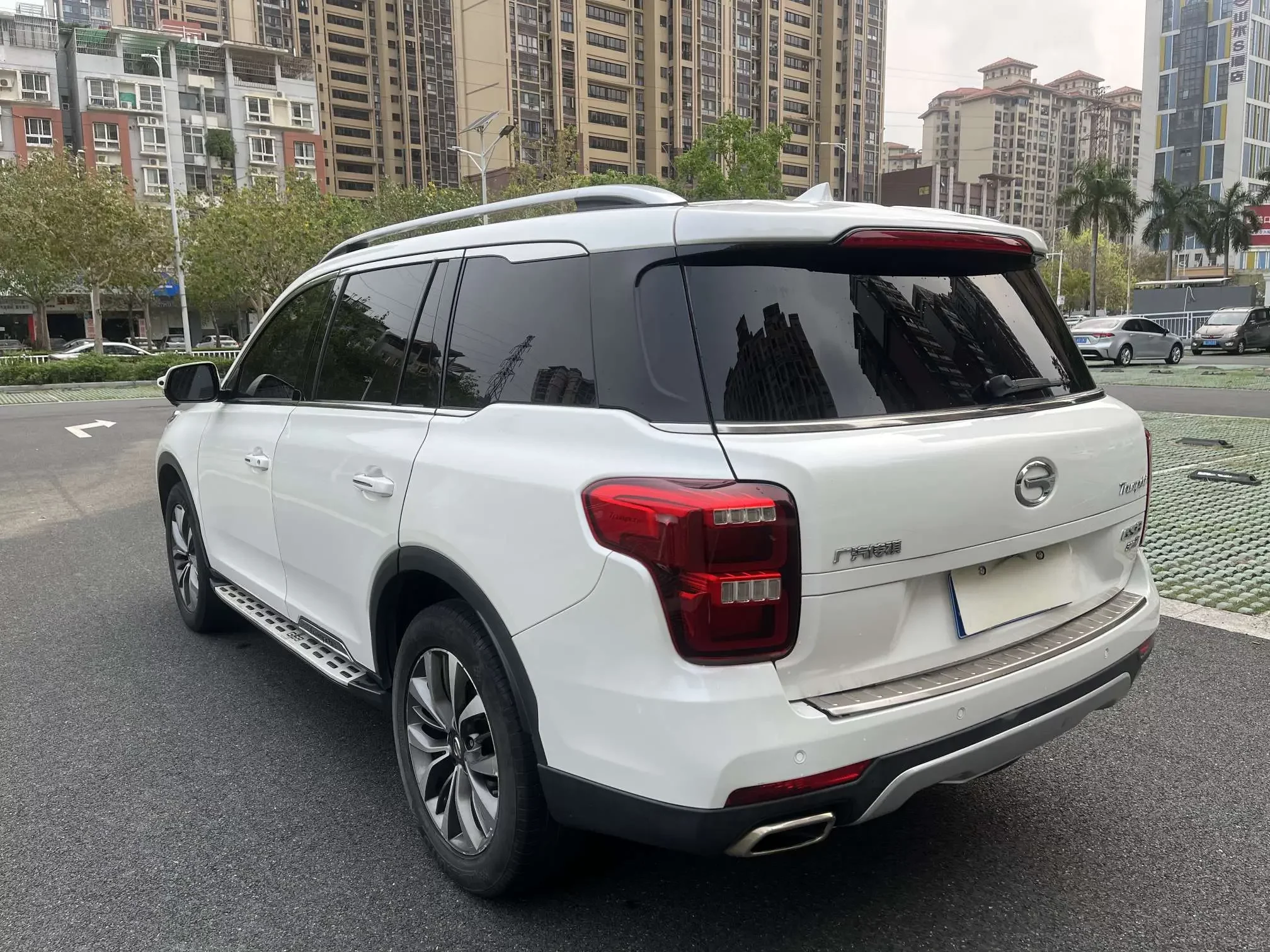 GAC Trumpchi GS8