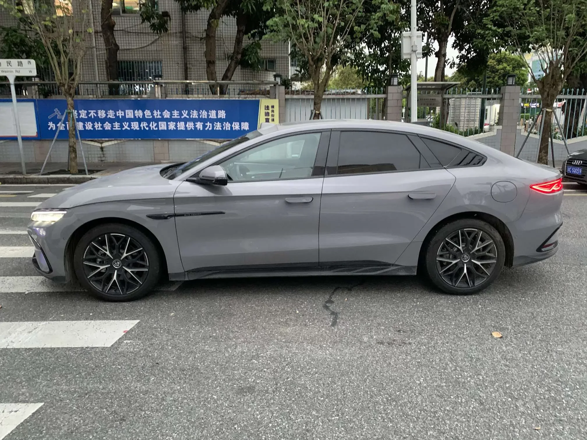 BYD HAN DM