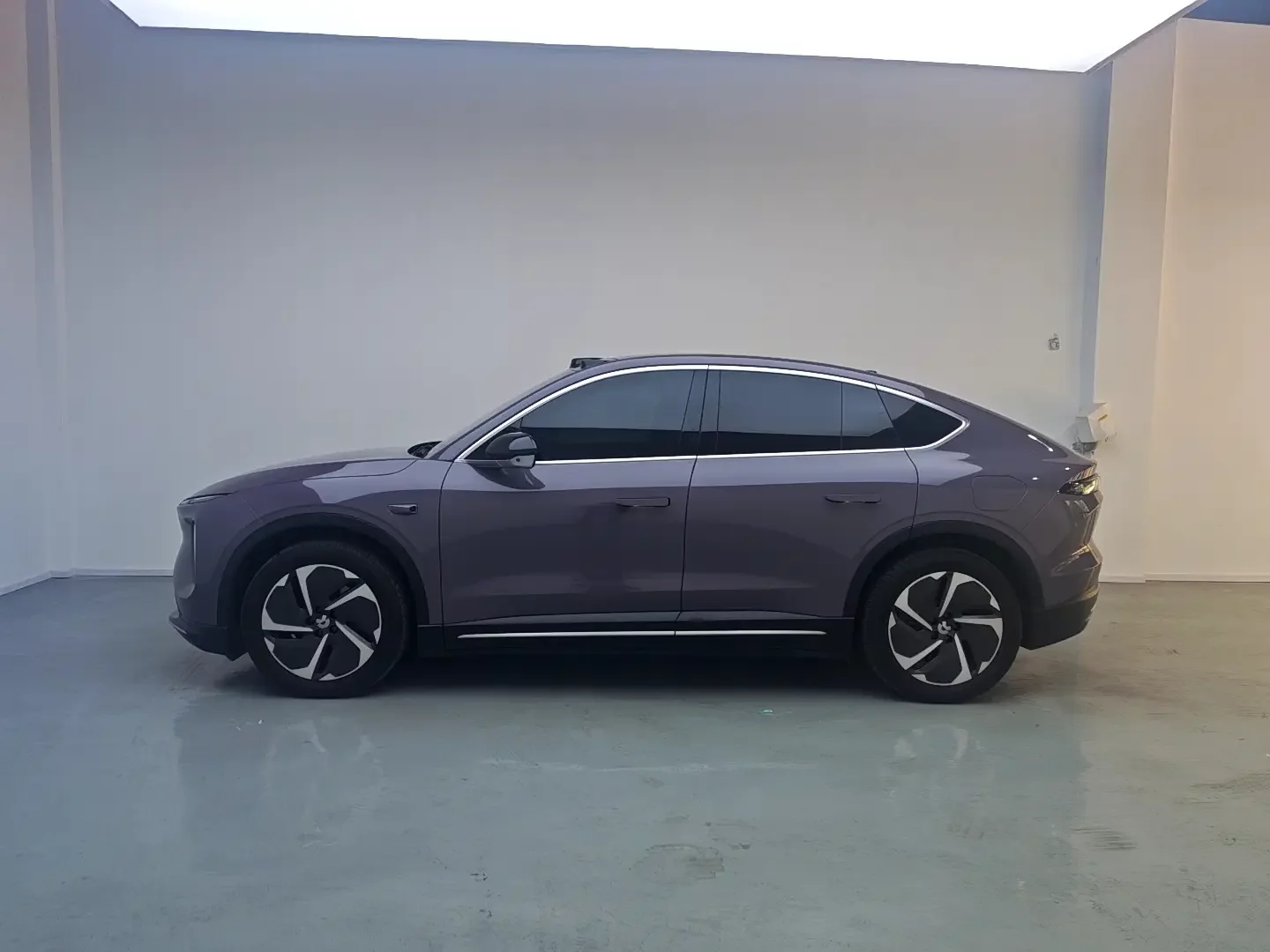 NIO EC6