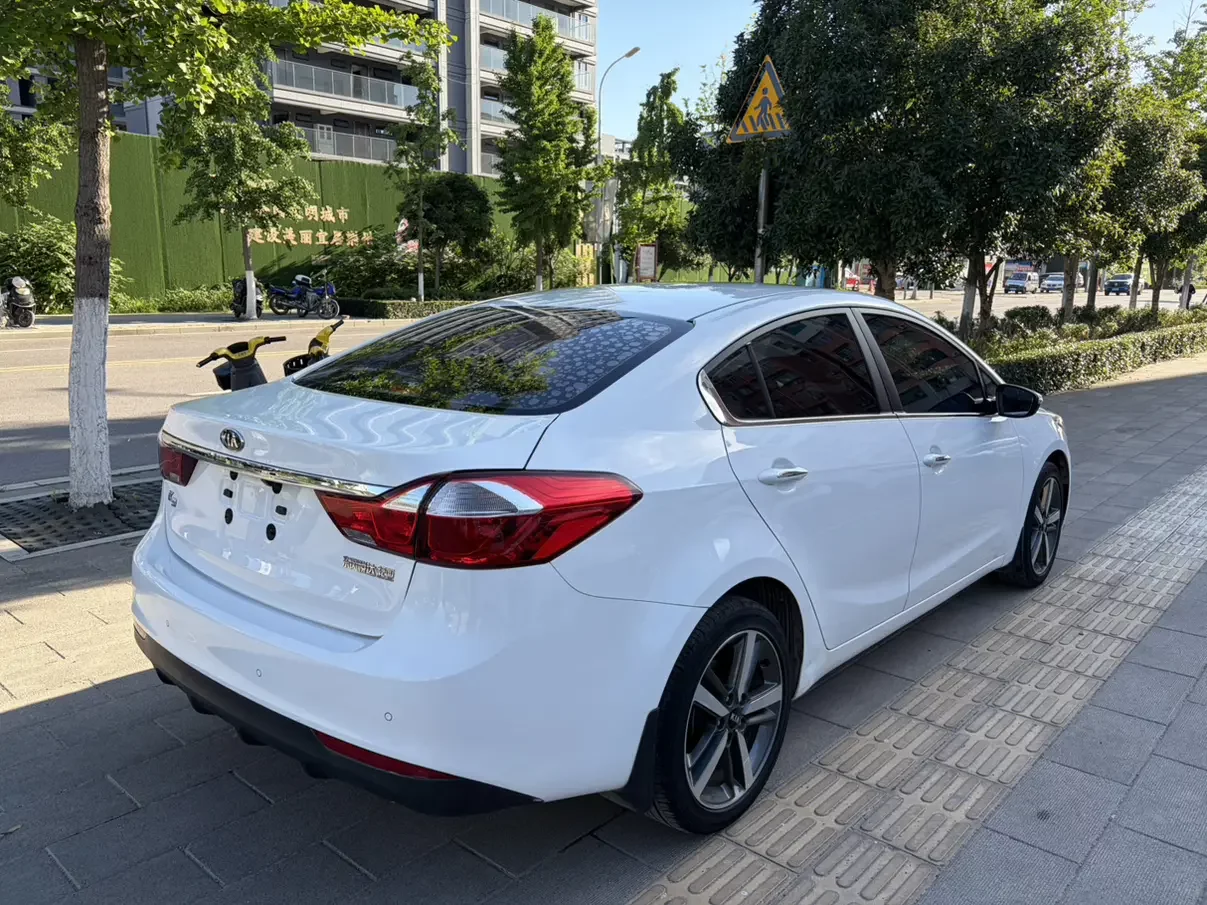 Kia K3
