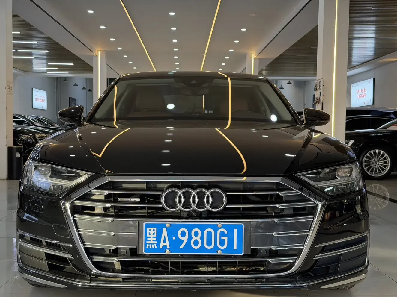 Audi A8