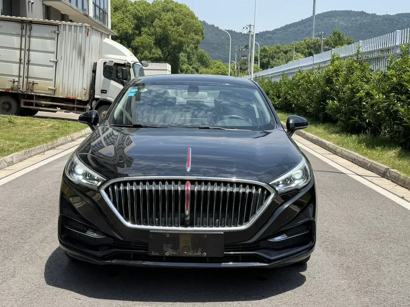 Hongqi H5 classic