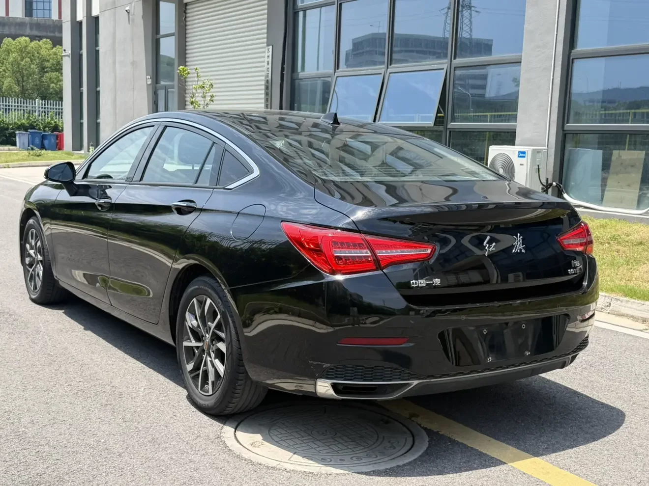 Hongqi H5 classic