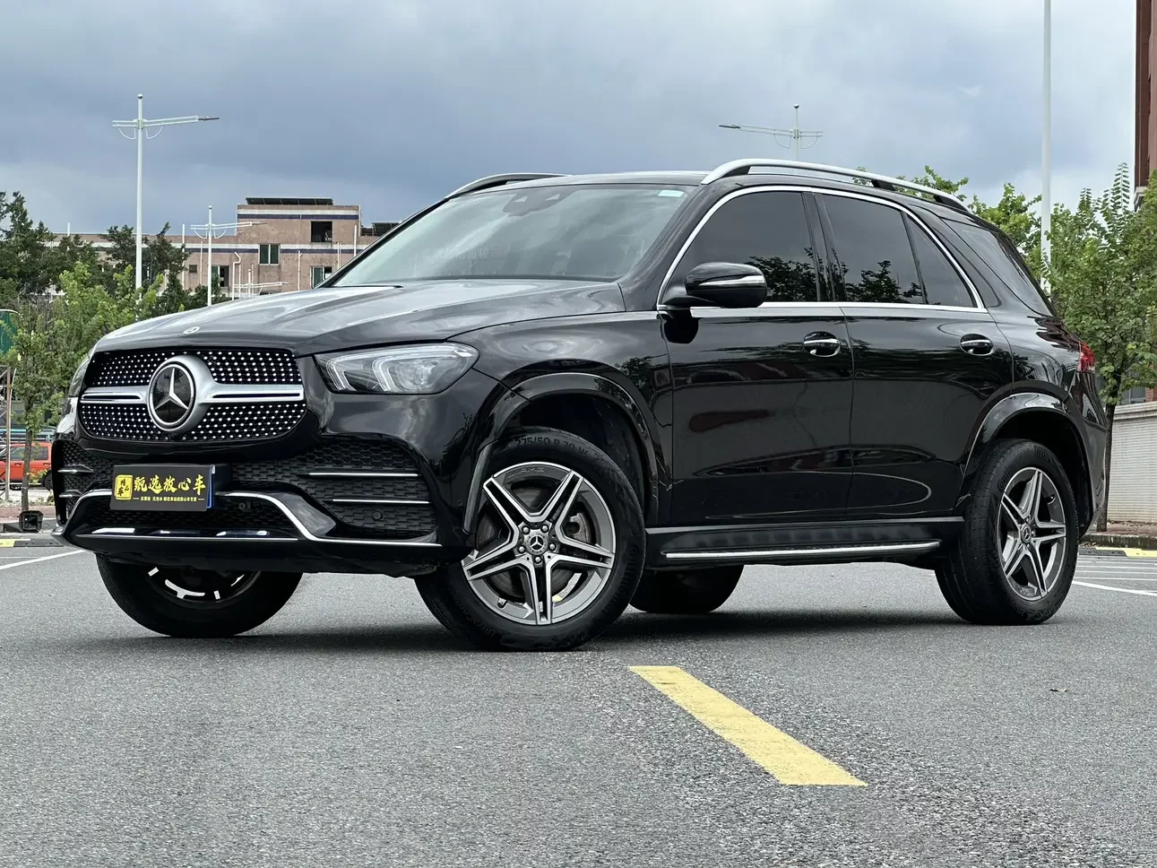 Mercedes-Benz GLE (Imported)