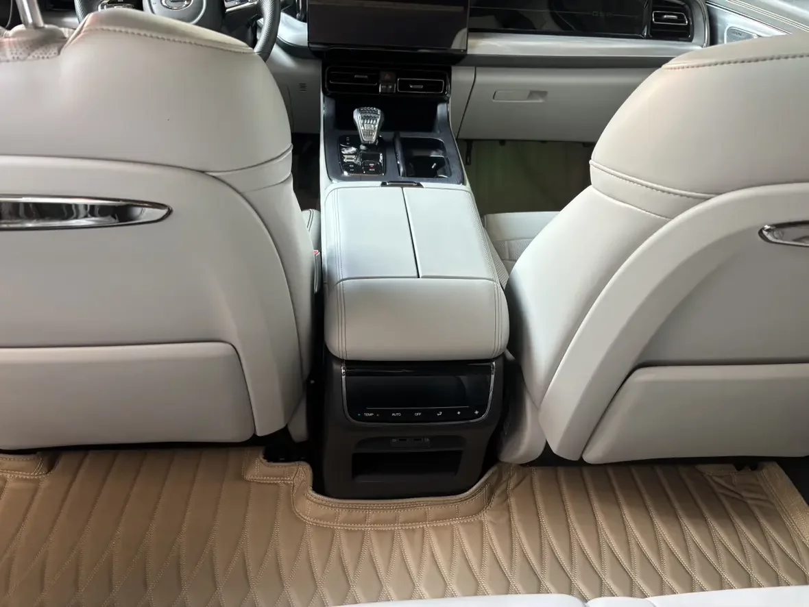 GAC Trumpchi GS8