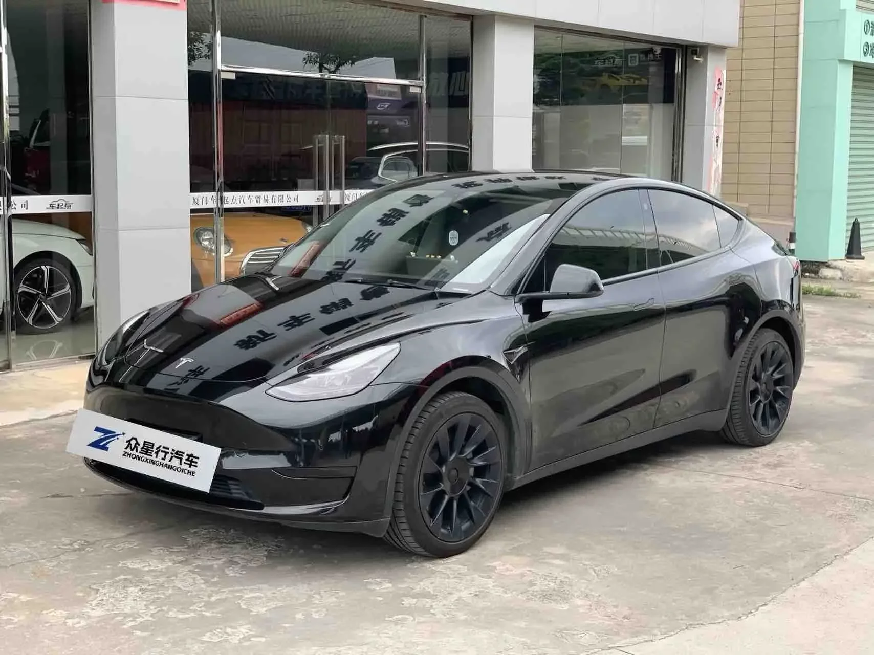 Tesla Model Y