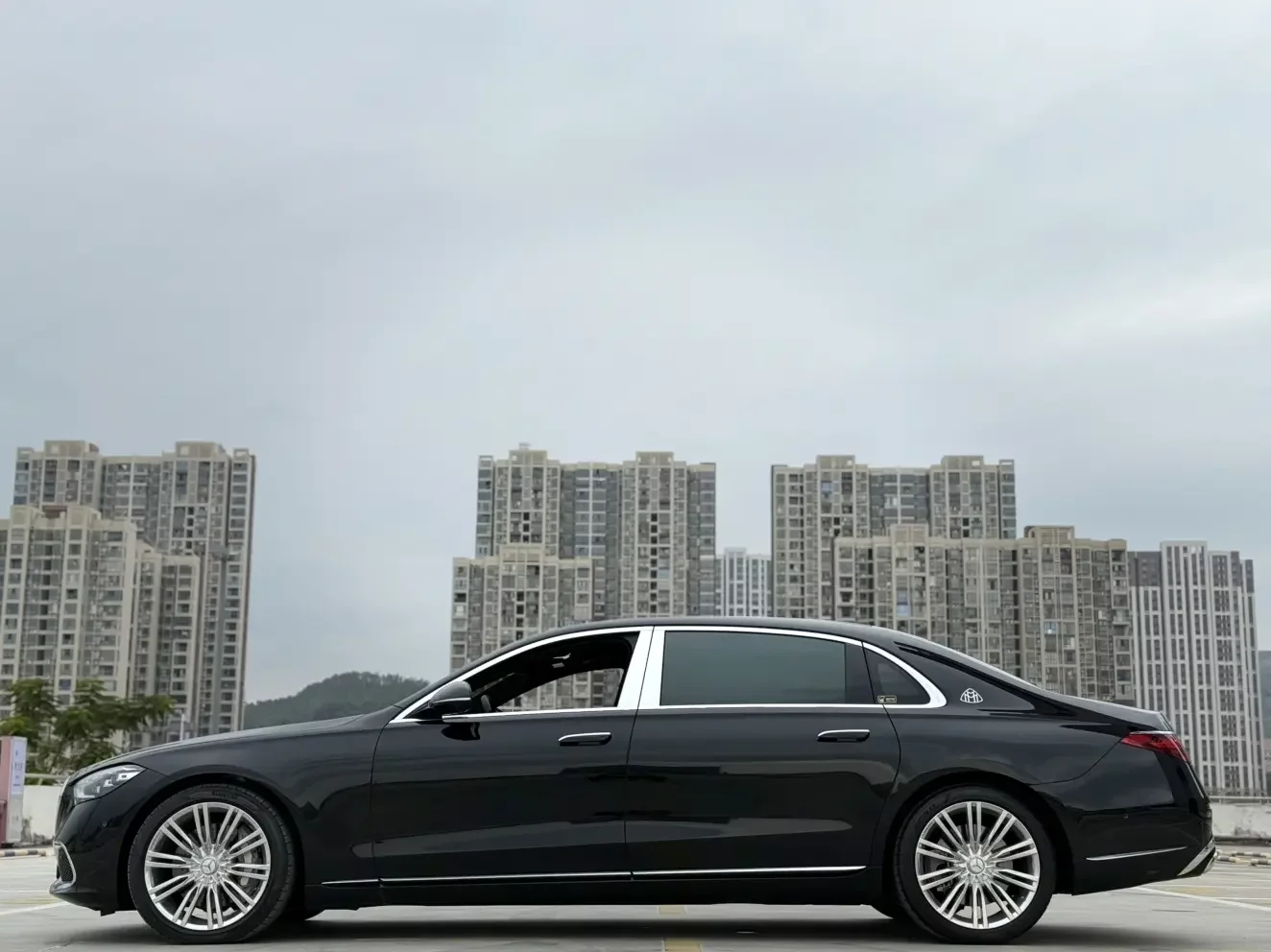 Mercedes-Benz Maybach S-Class