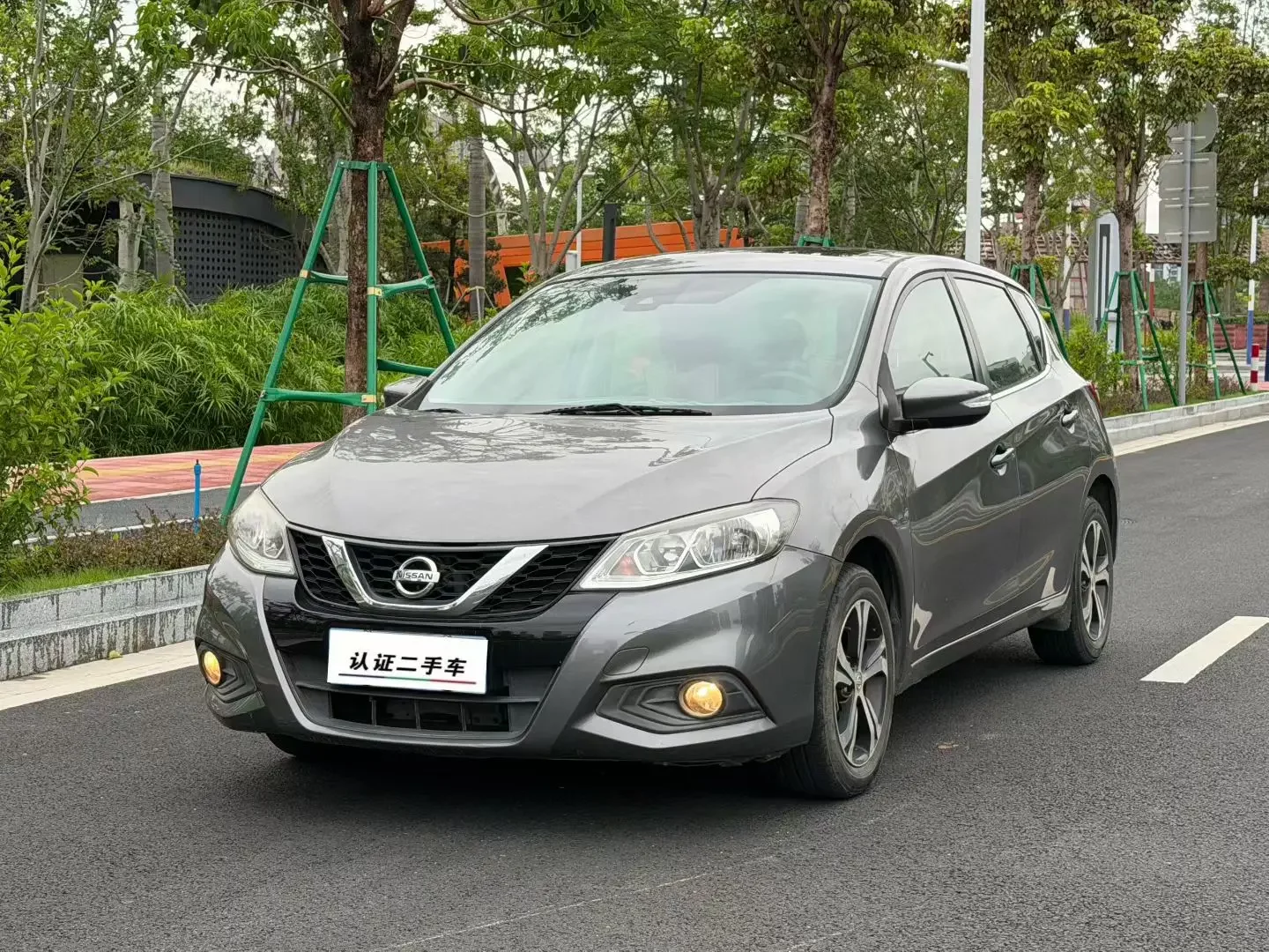 Nissan Tiida