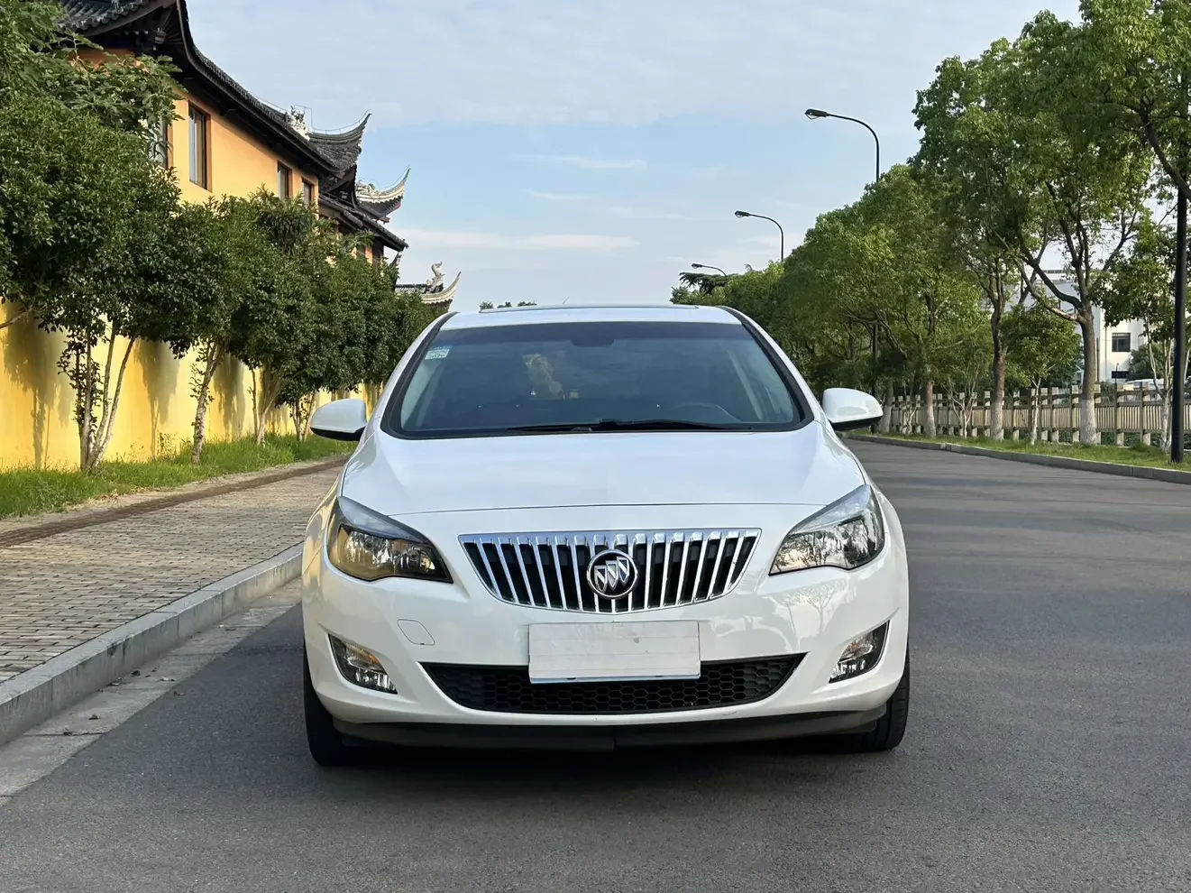 Buick Yinglang