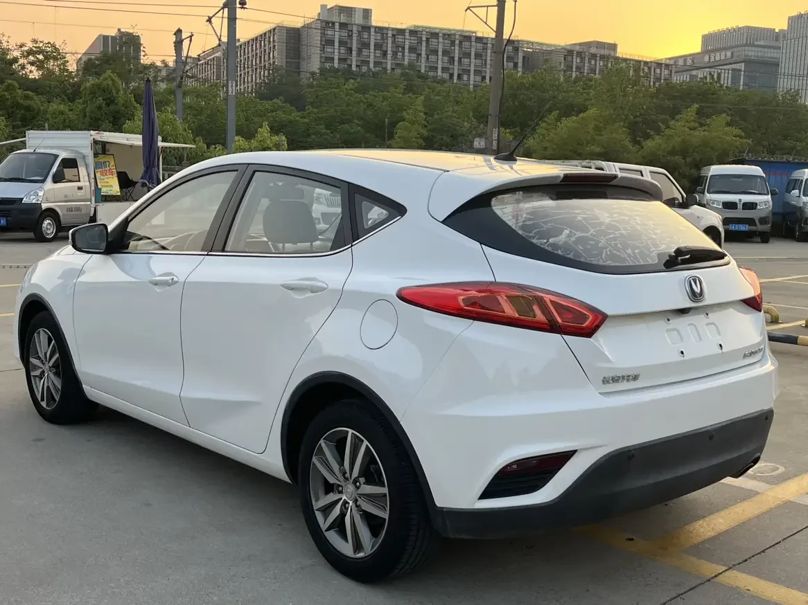 Changan Eado XT