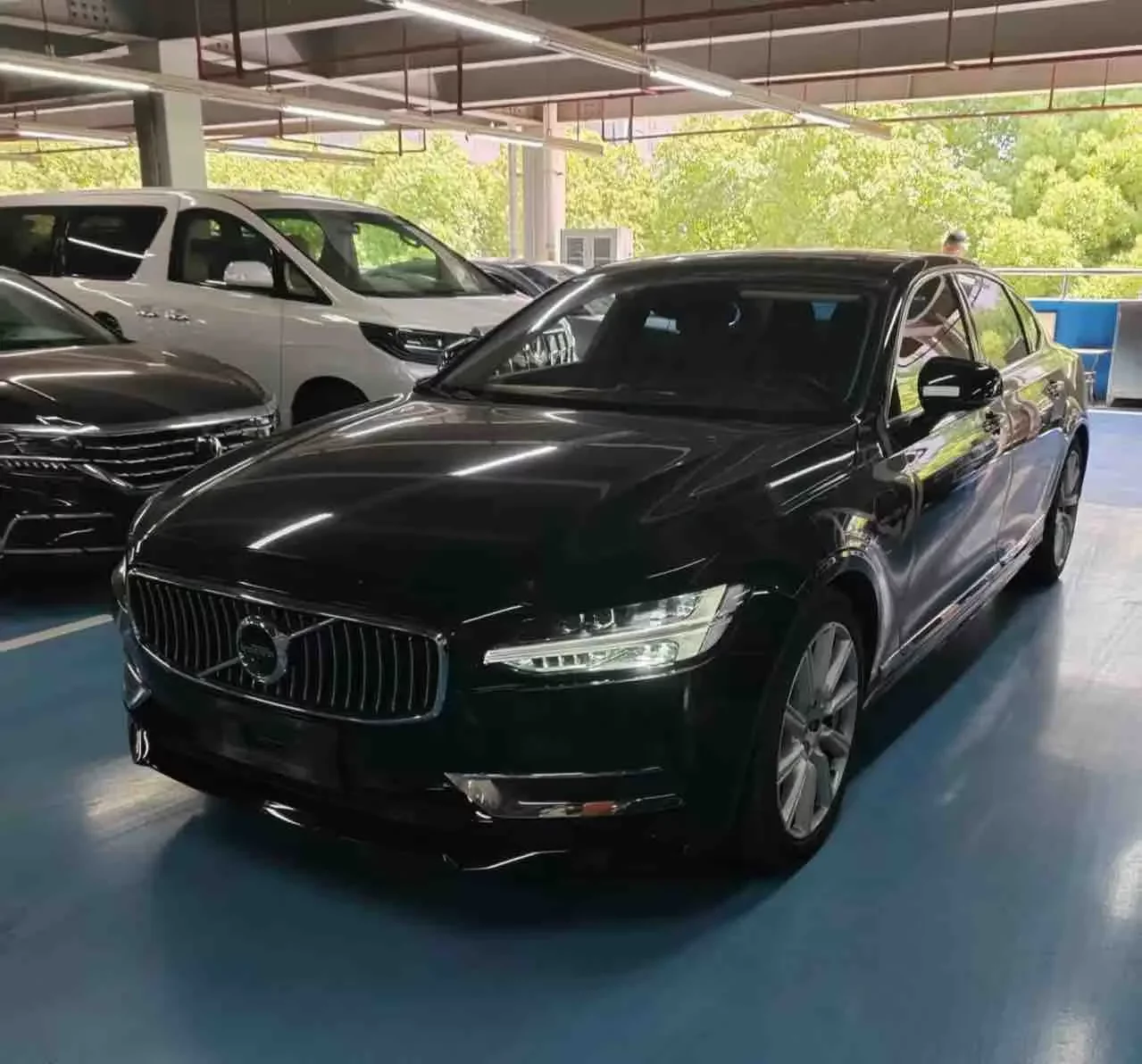 Volvo S90 PHEV
