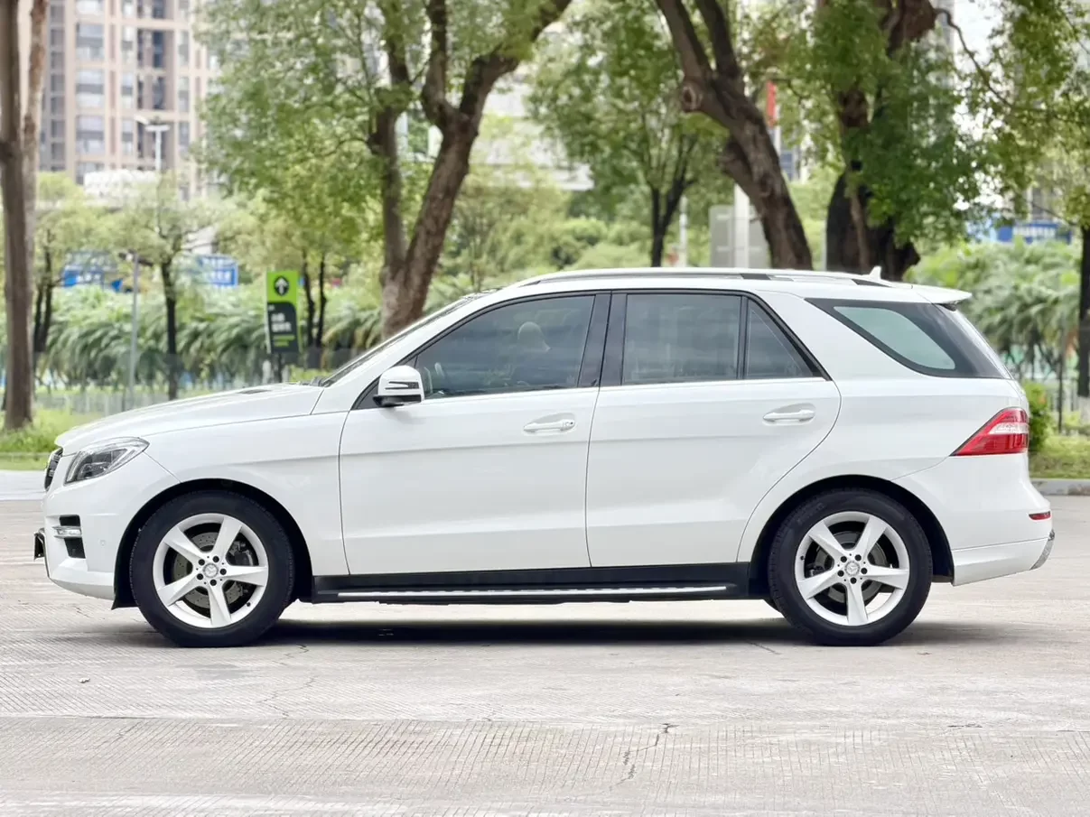 Mercedes-Benz M Class