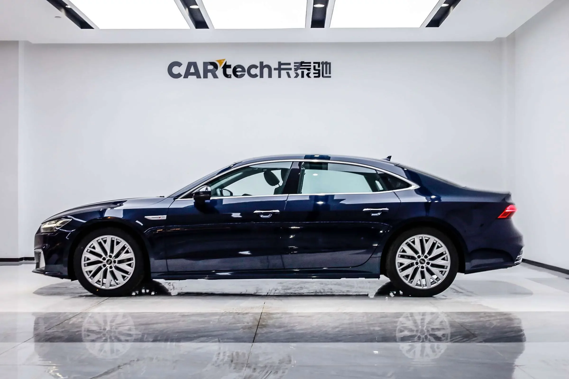 Audi A7L