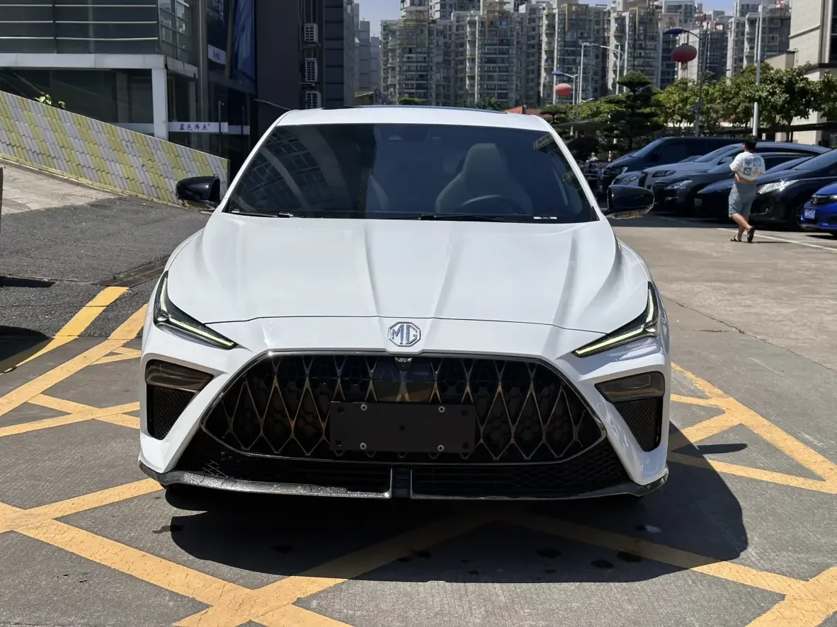 MG 5 Scorpio