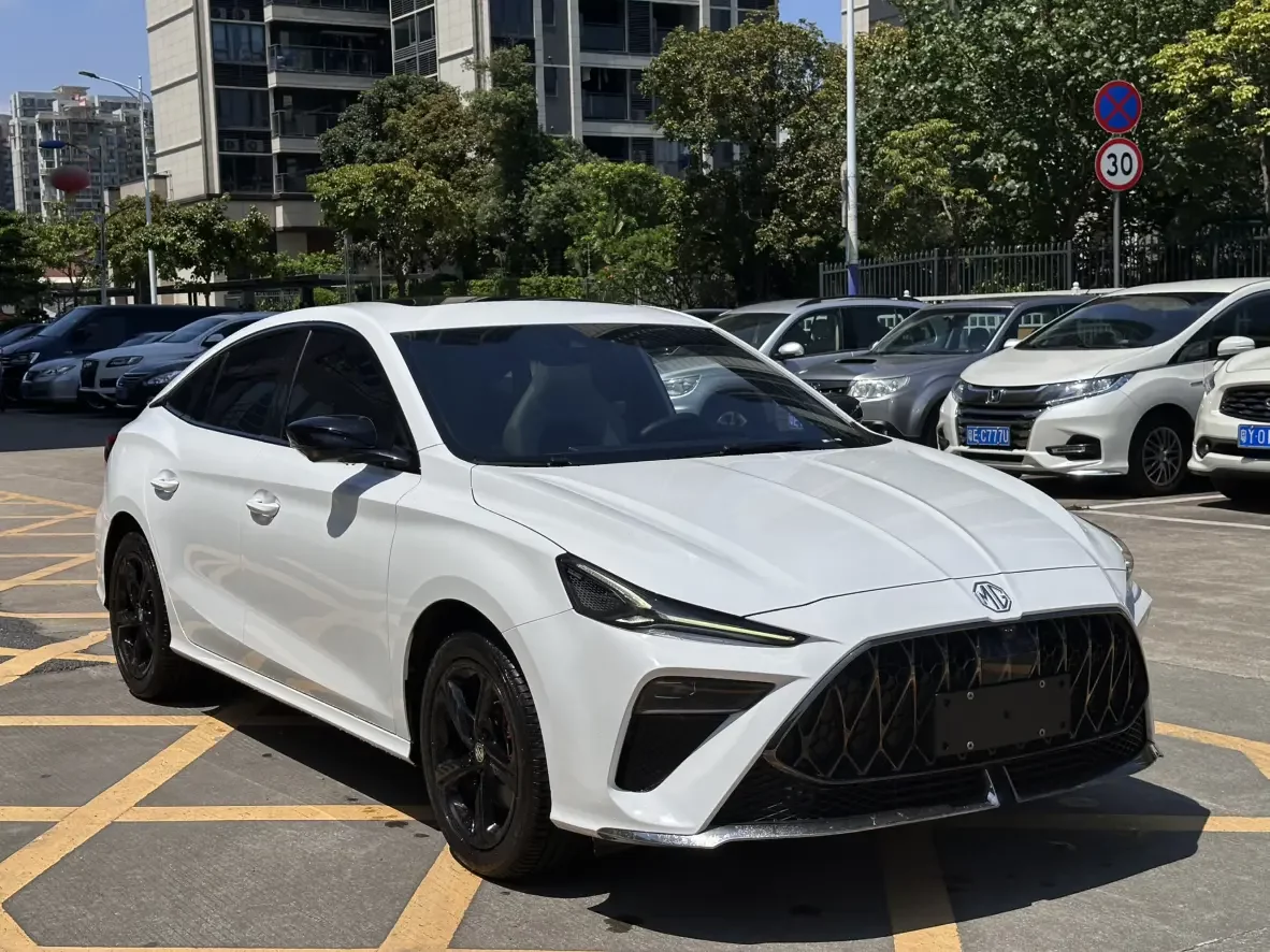 MG 5 Scorpio