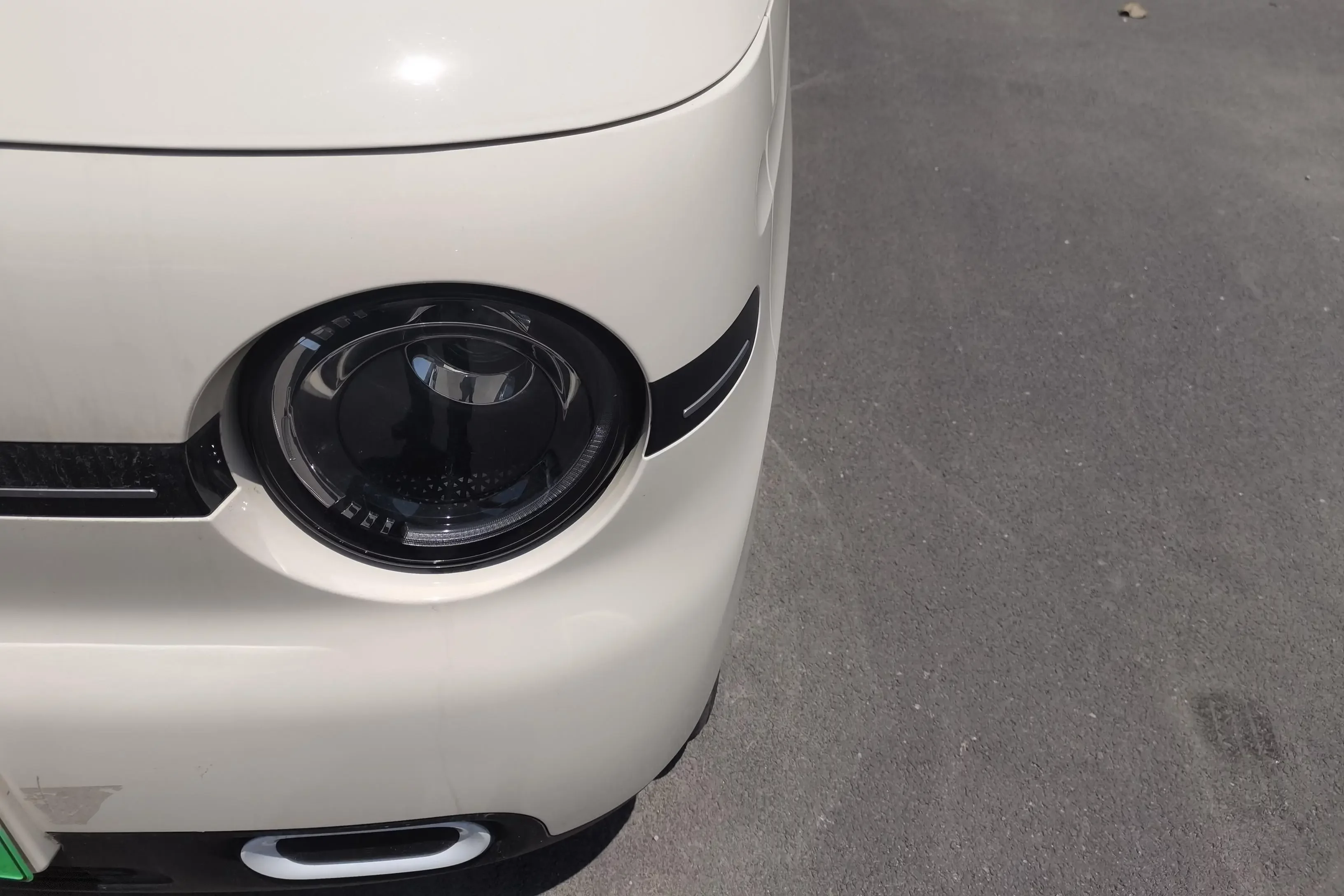 Geely panda