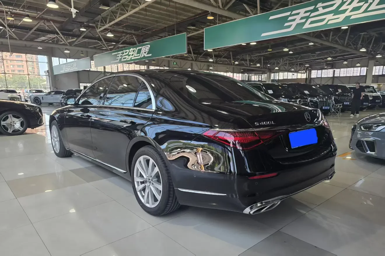 Mercedes-Benz S Class