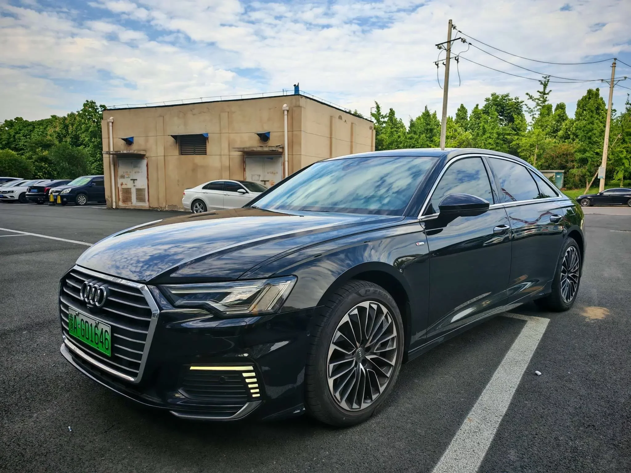 Audi A6L PHEV