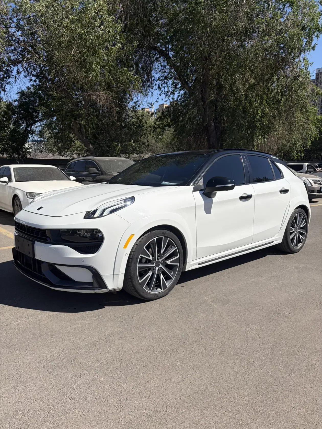 Lynk & Co 02 Hatchback