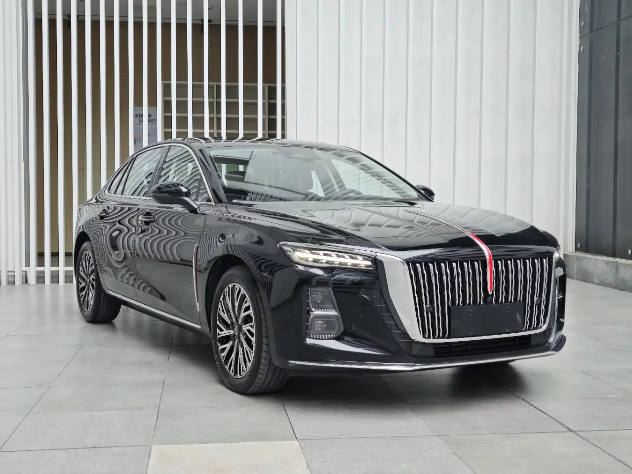 Hongqi H5