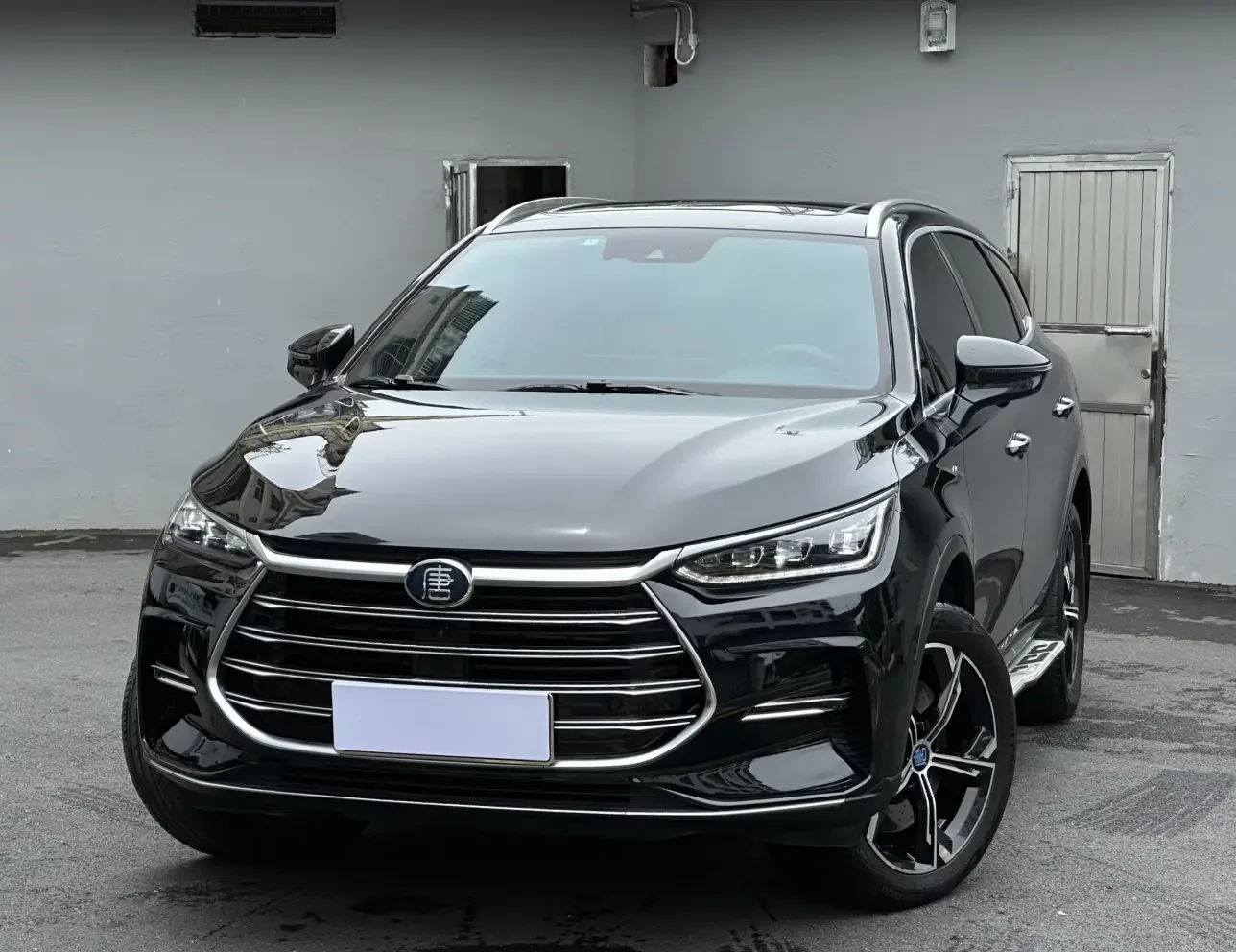 BYD Tang DM