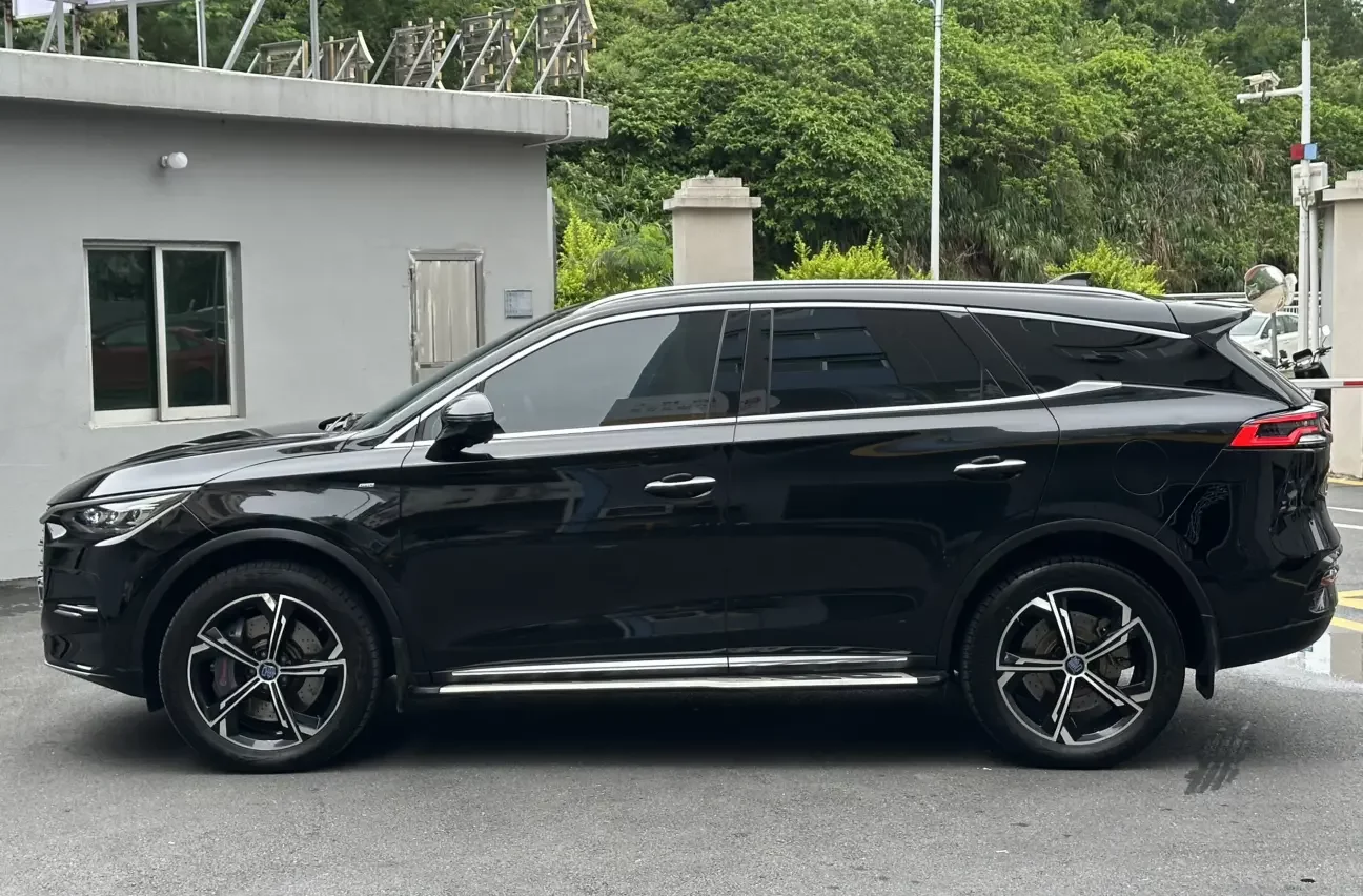 BYD Tang DM