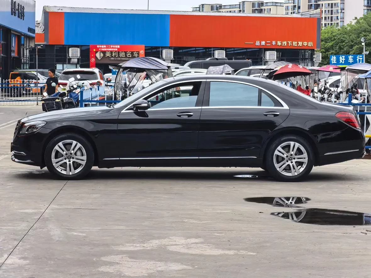 Mercedes-Benz S Class