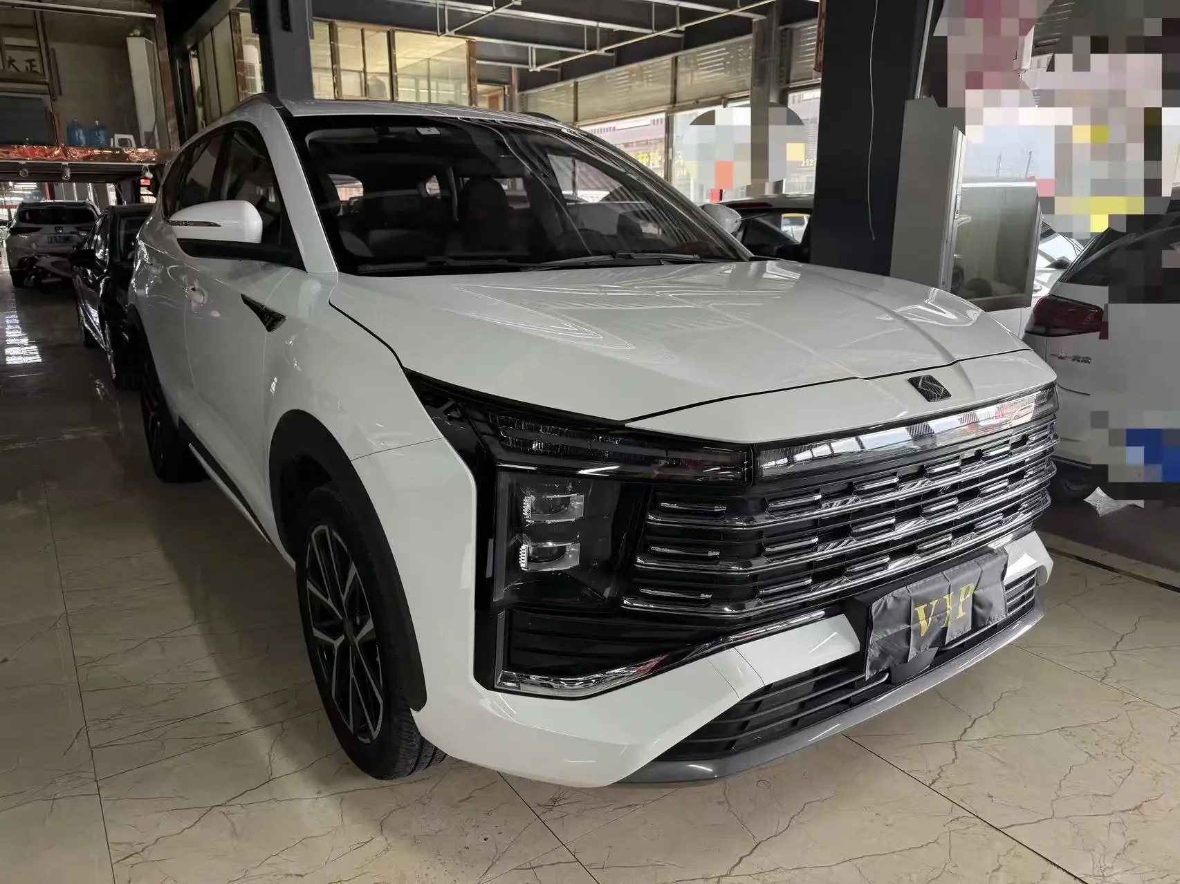 JAC (Sihao) Sihao X8 PLUS