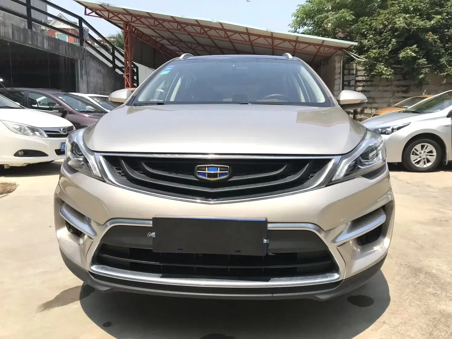 Geely Emgrand GS