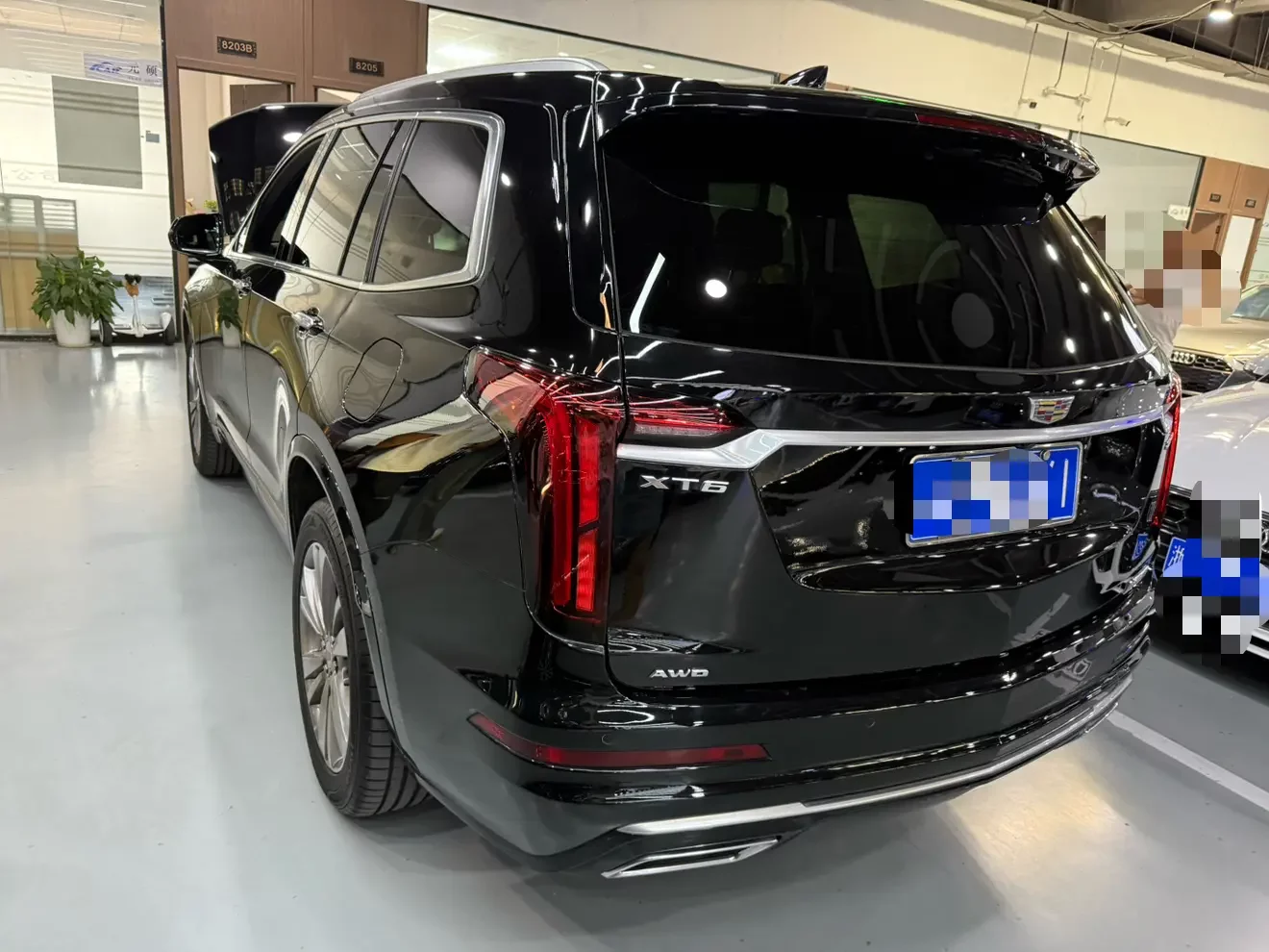 Cadillac XT6