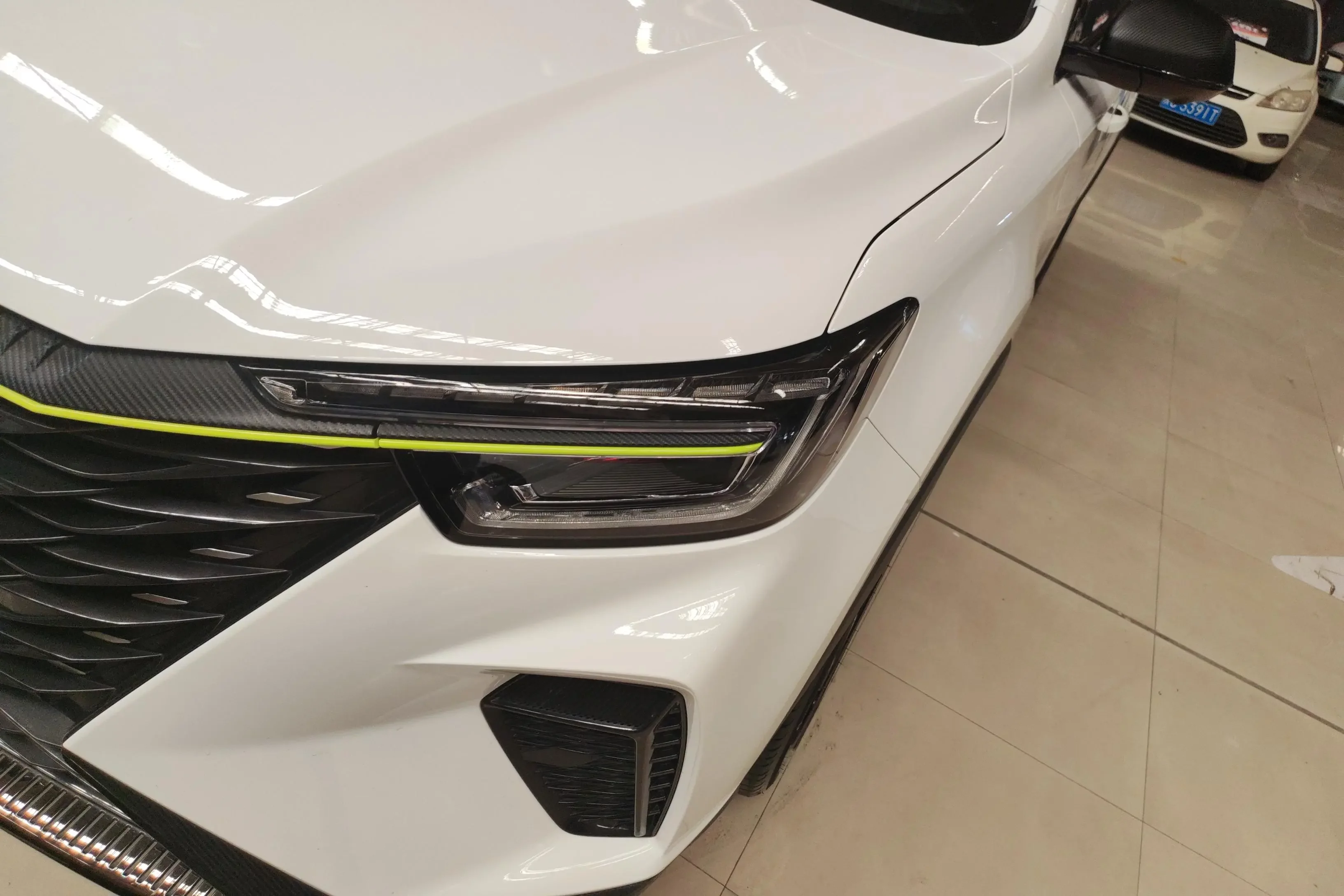 Roewe RX5