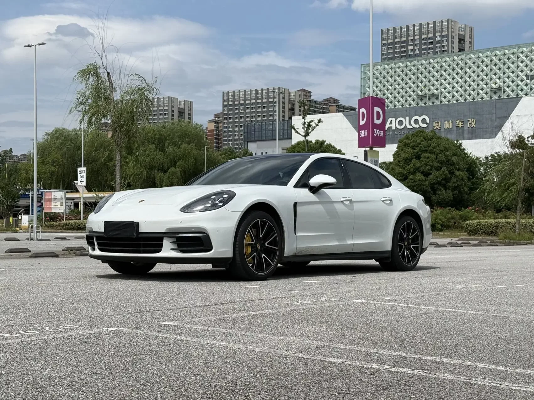 Porsche Panamera