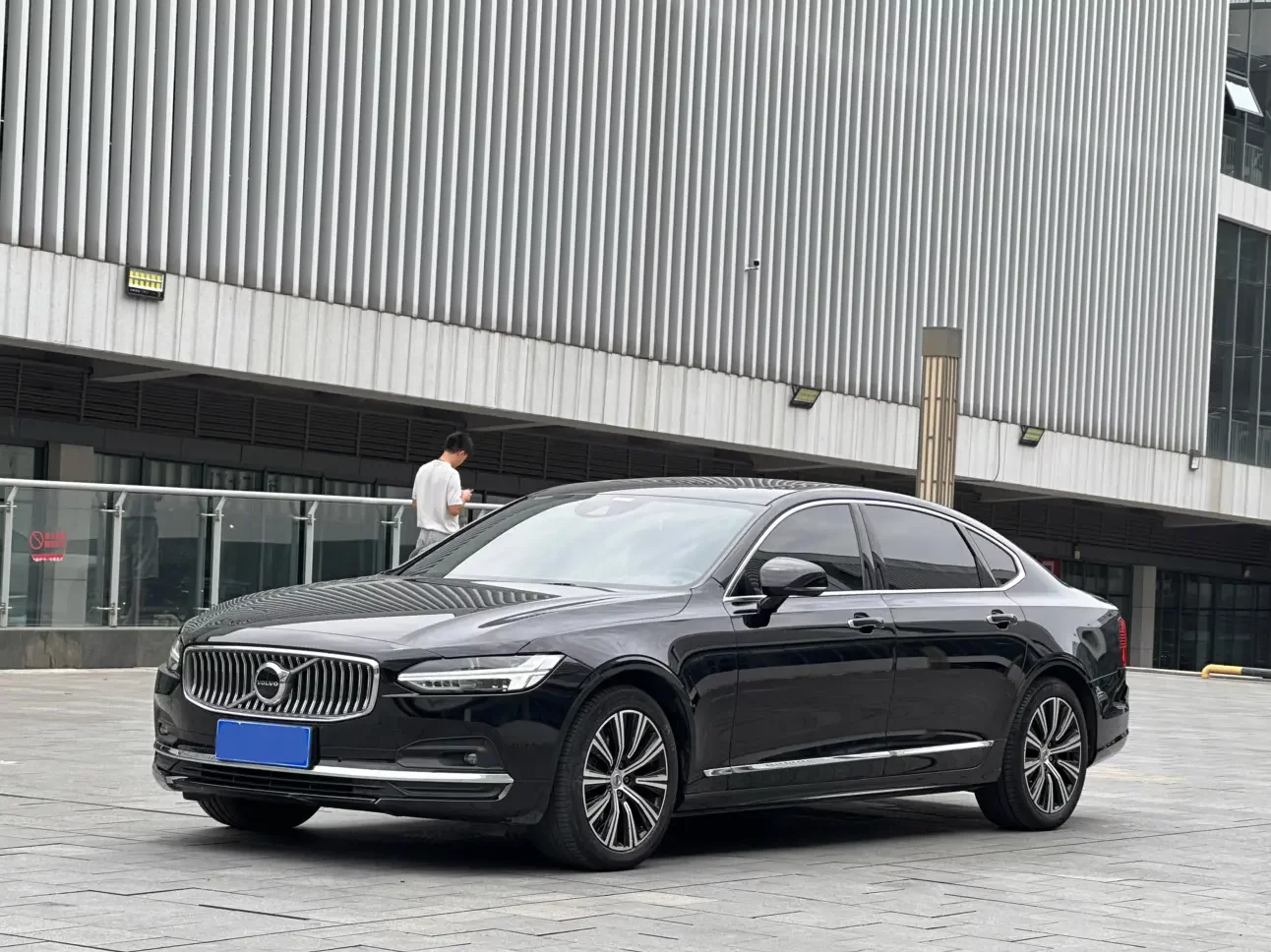 Volvo S90