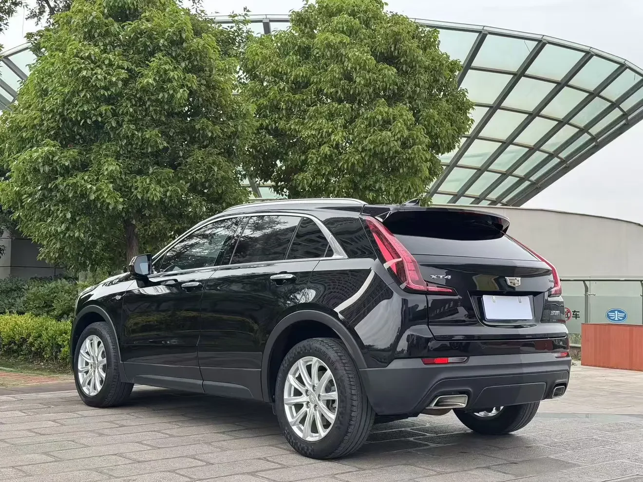 Cadillac XT4