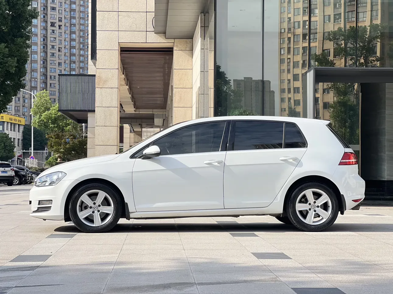 Volkswagen golf