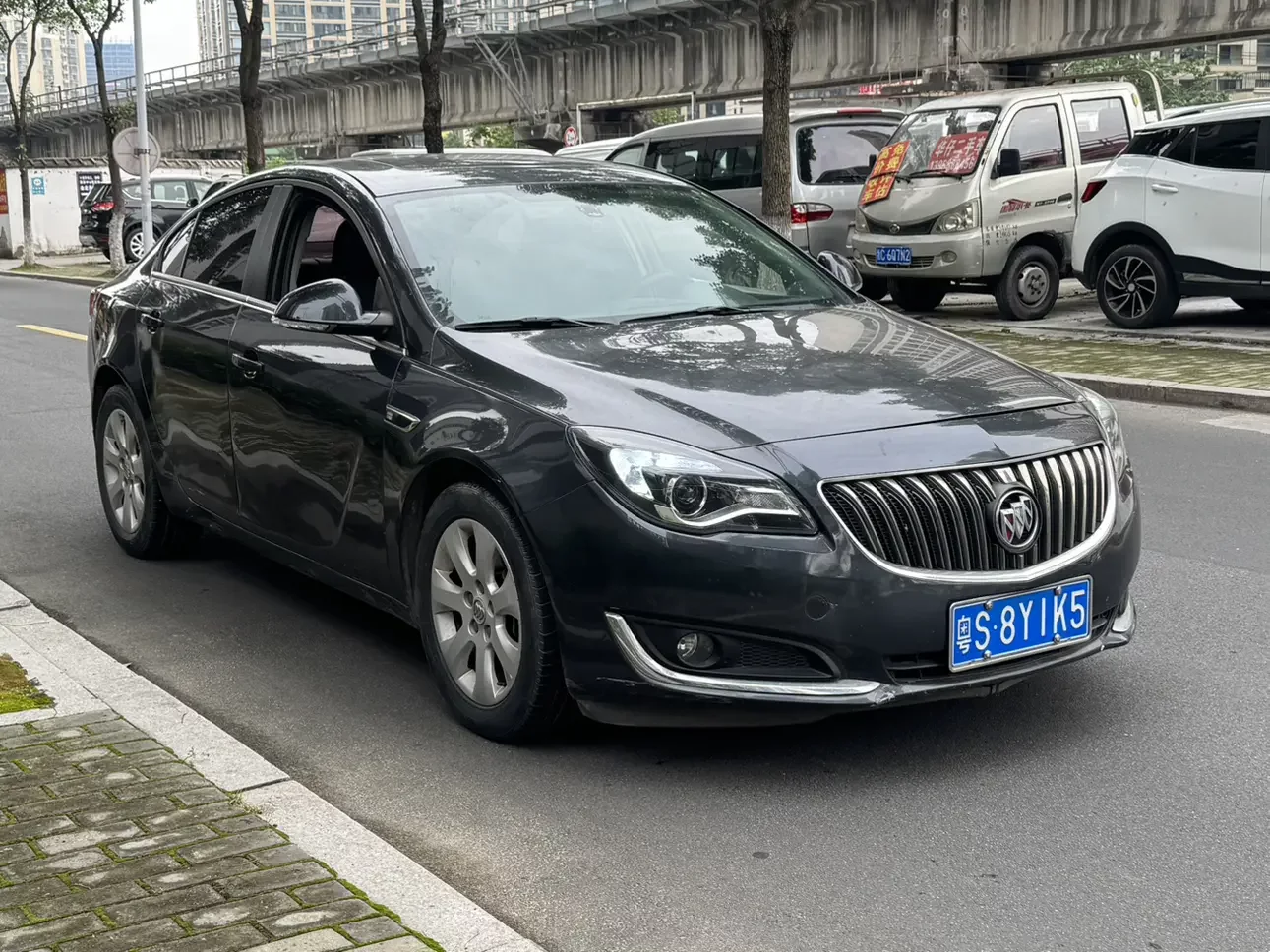 Buick Majesty