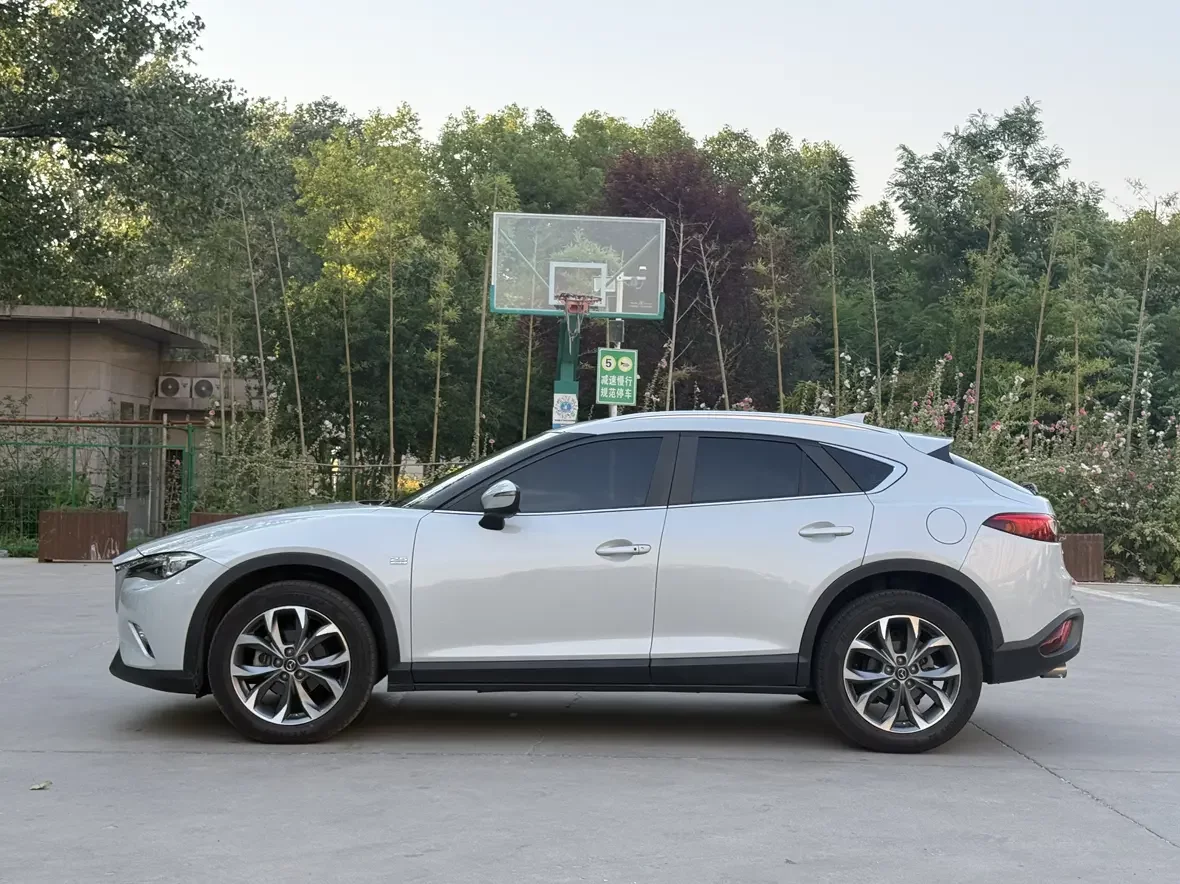 Mazda CX-4