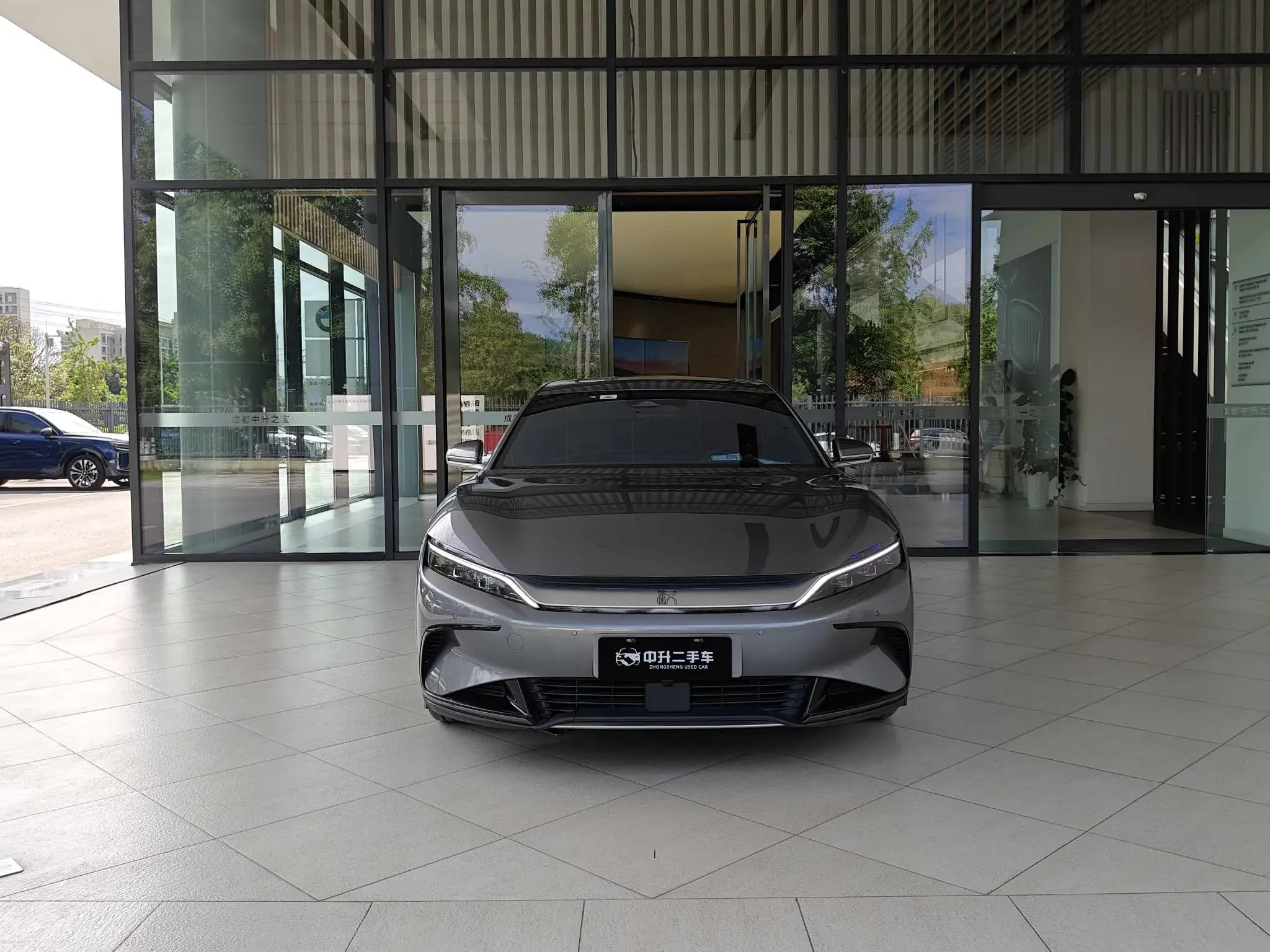 BYD Han EV