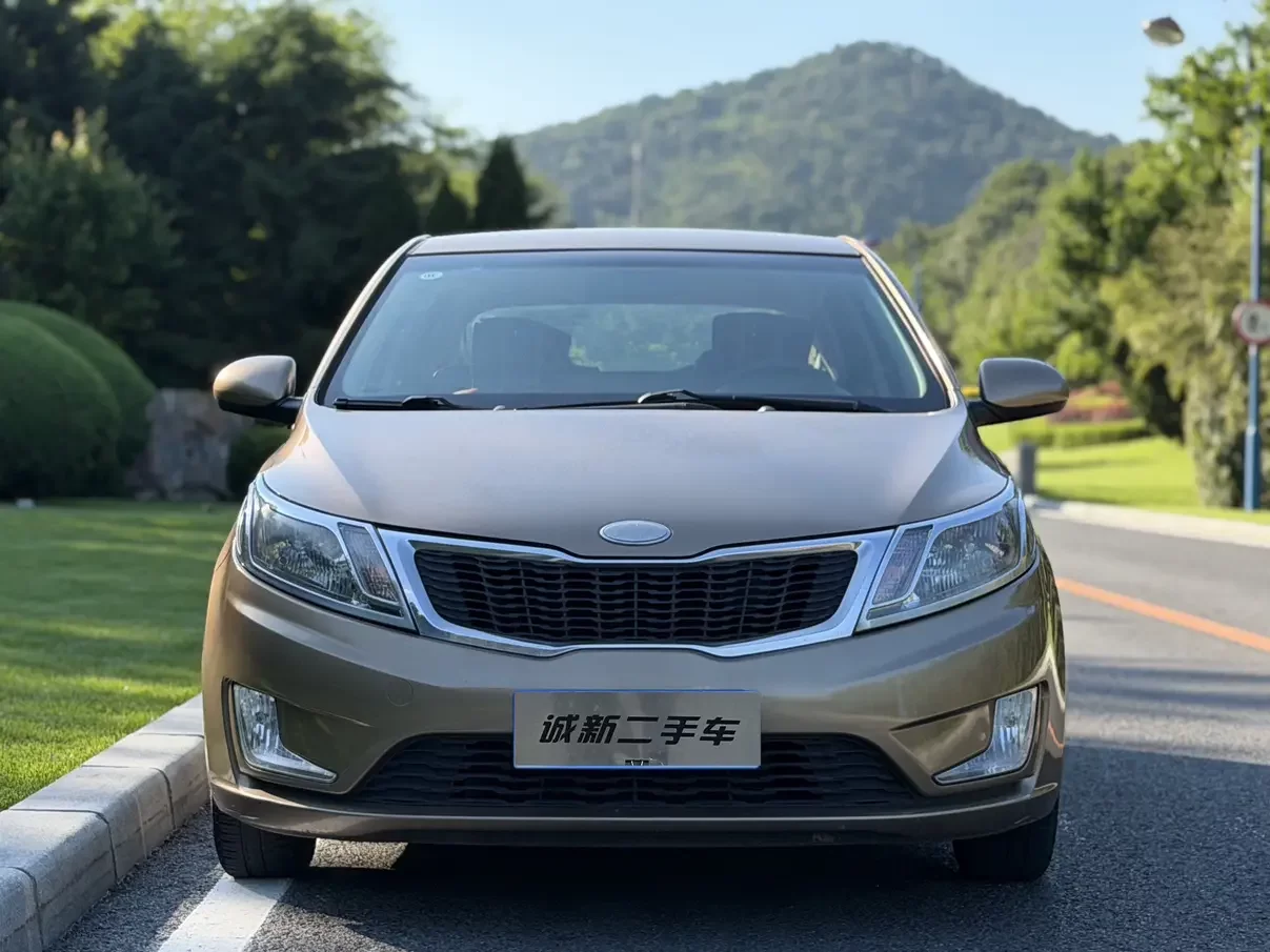 Kia K2