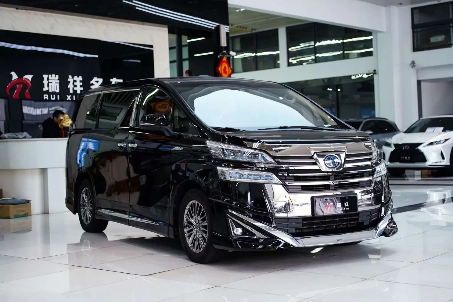 Toyota Crown Wellfire