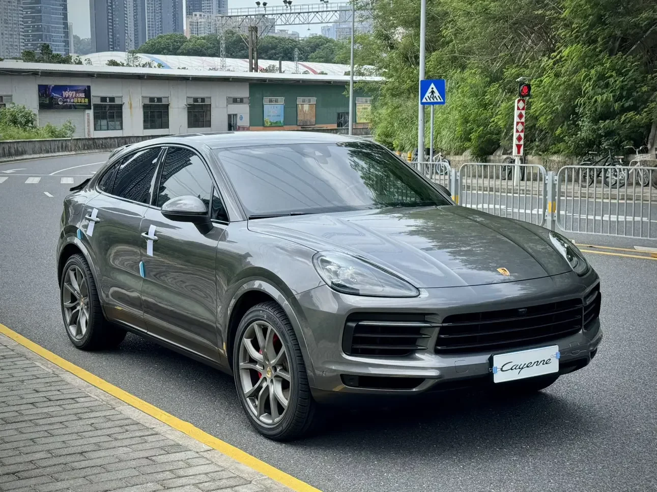 Porsche Cayenne Coupe