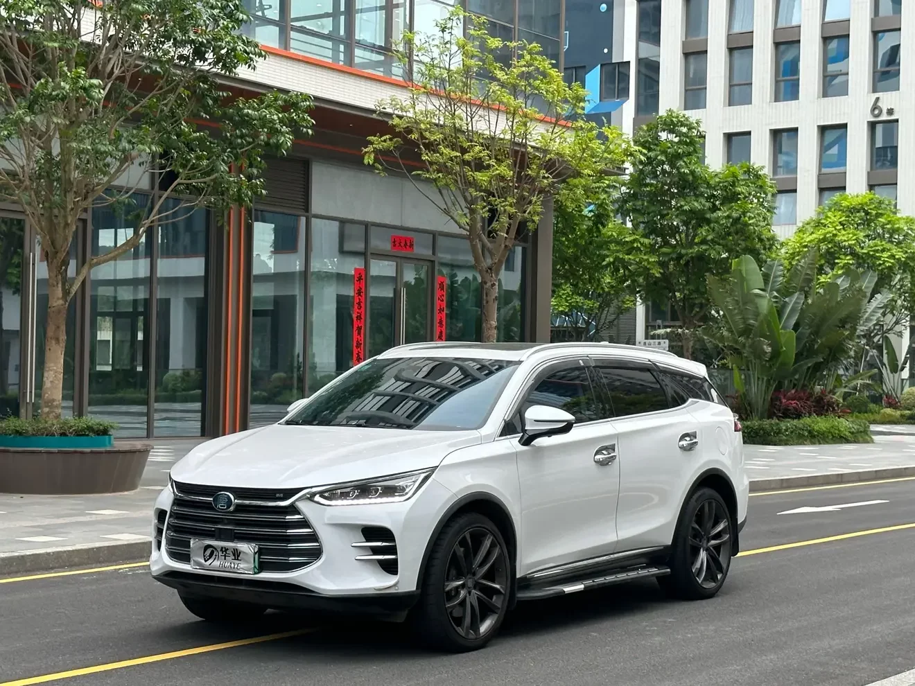 BYD Tang DM