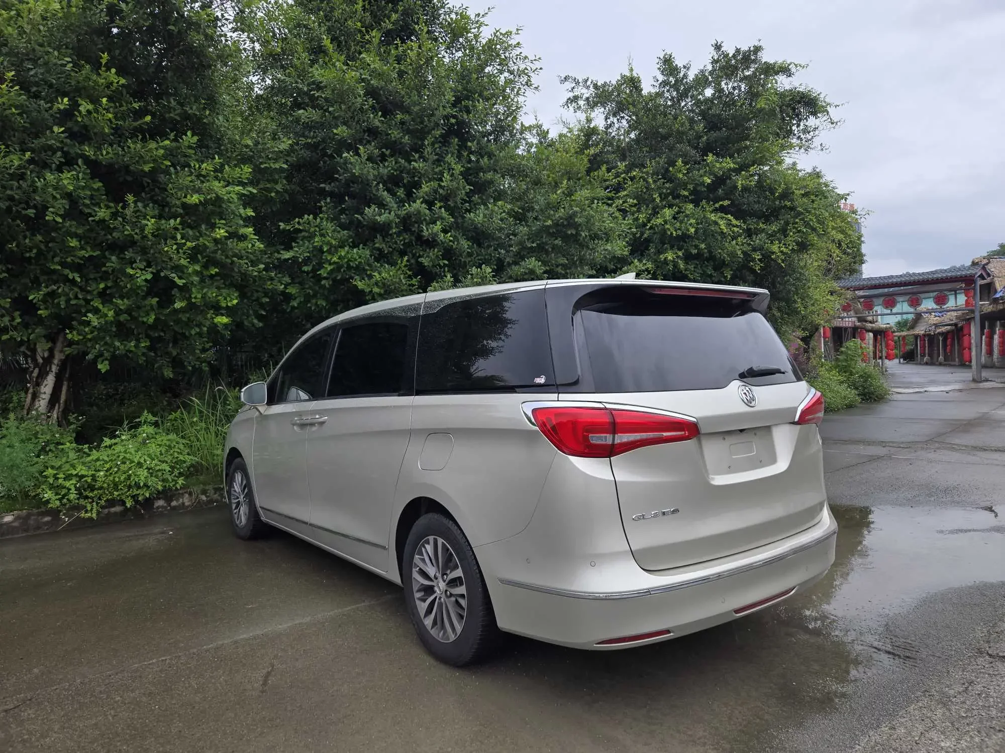 Buick GL8