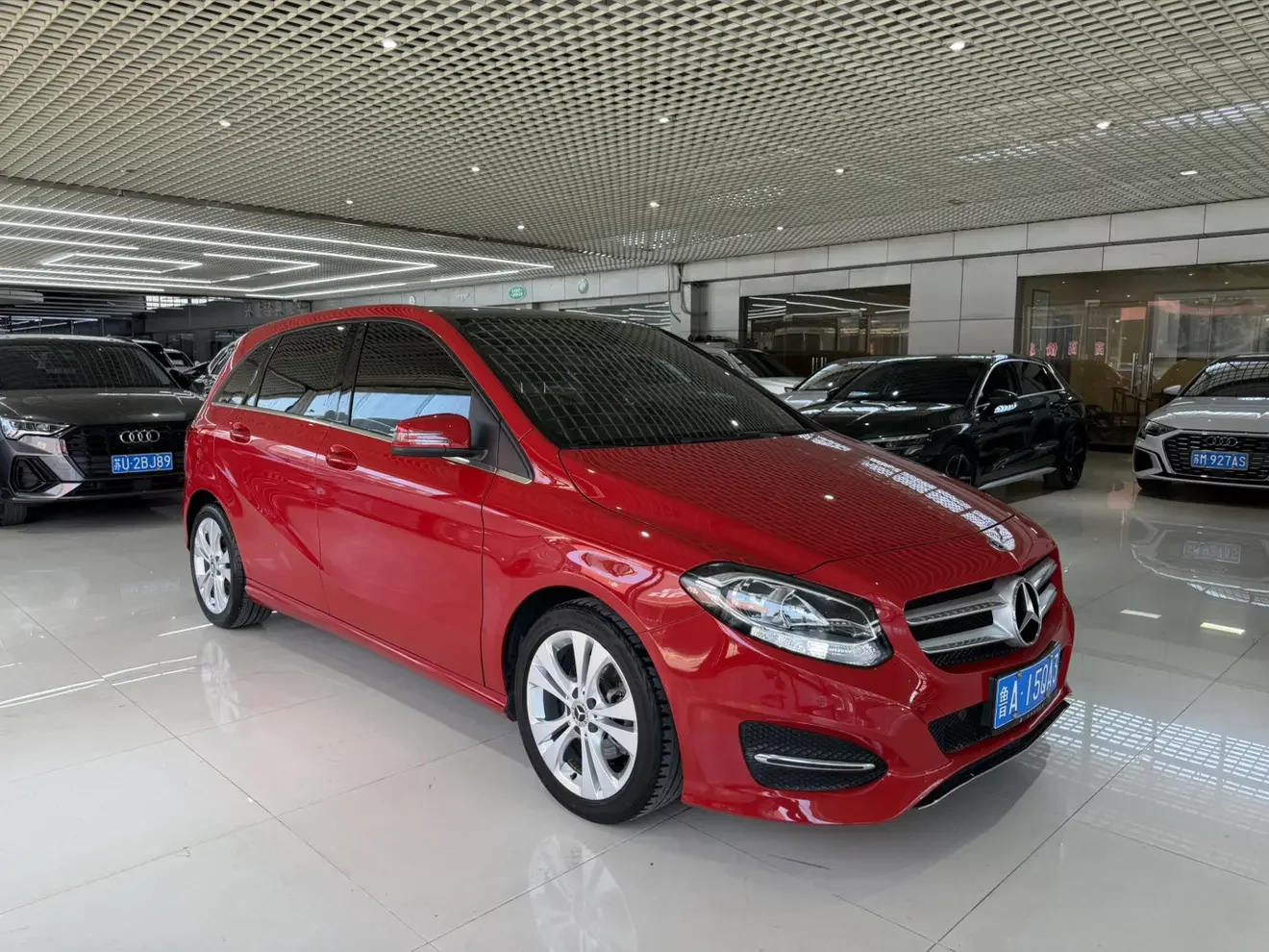 Mercedes-Benz B Class