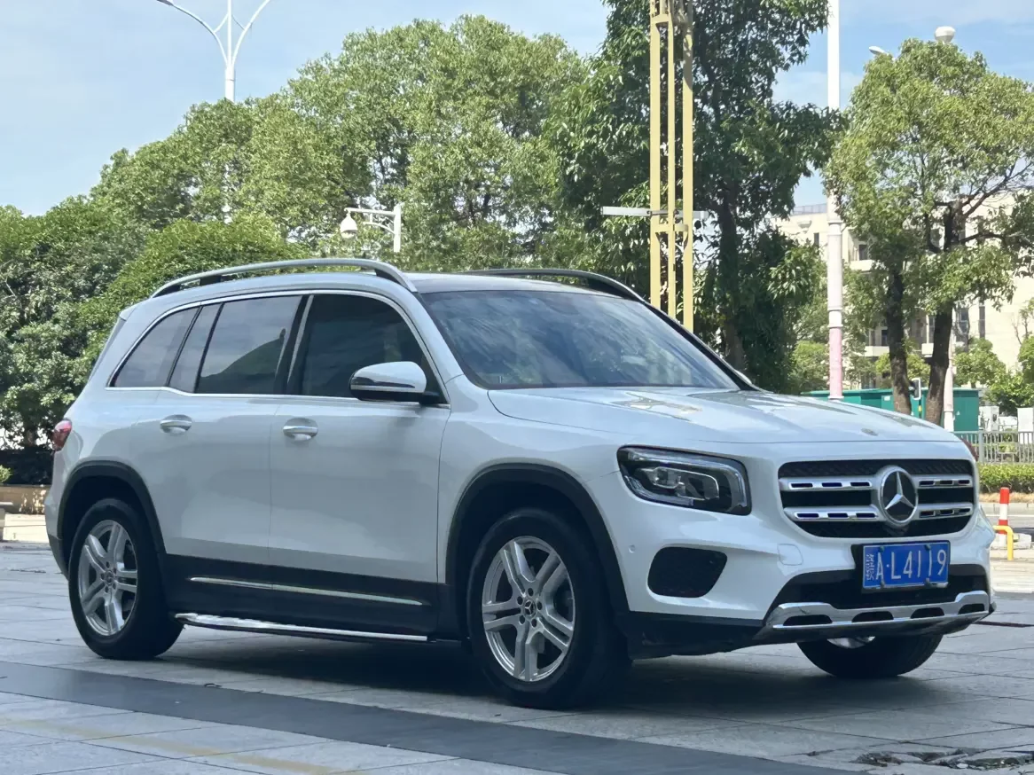 Mercedes-Benz GLB
