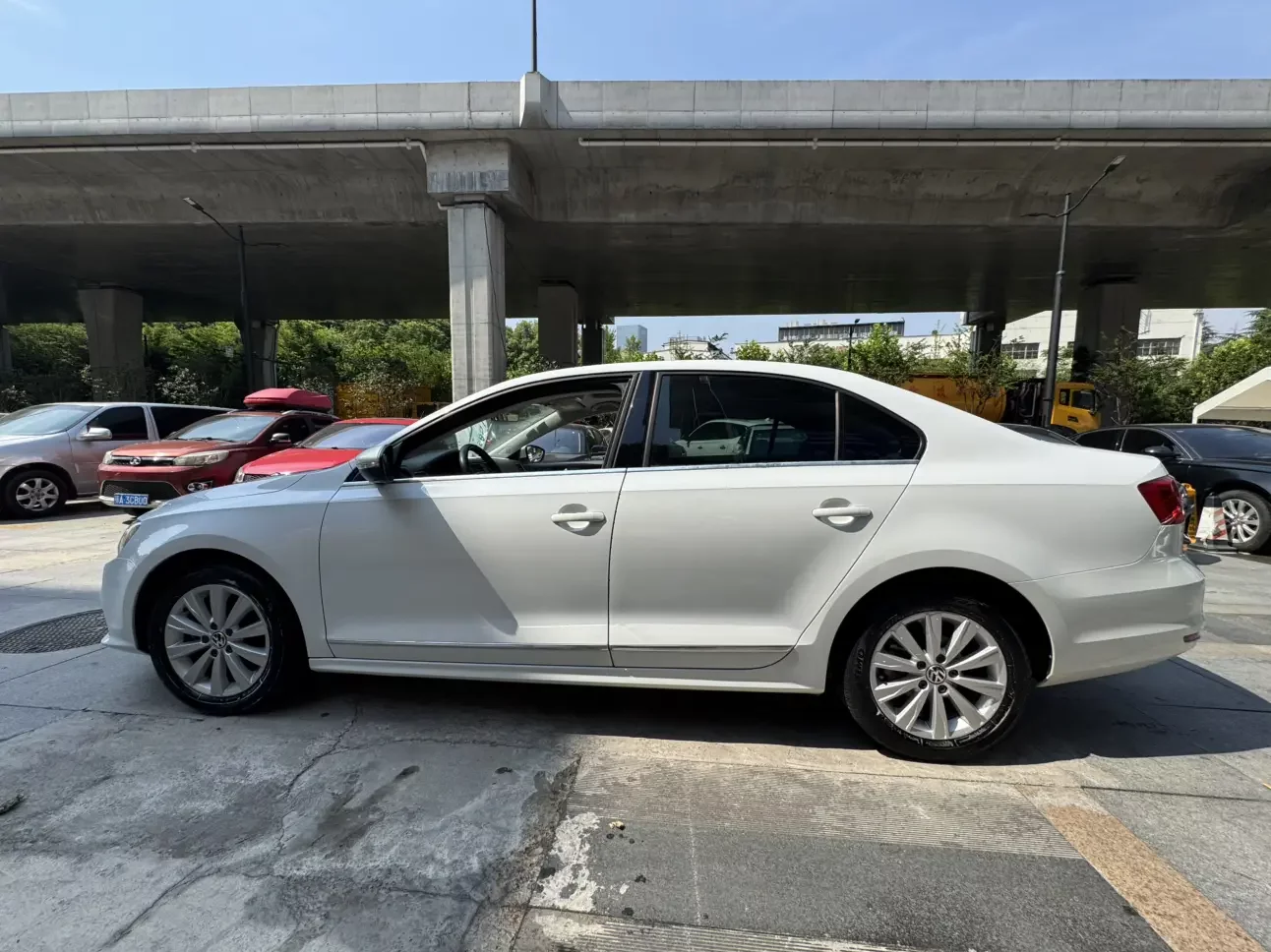 Volkswagen Sagitar