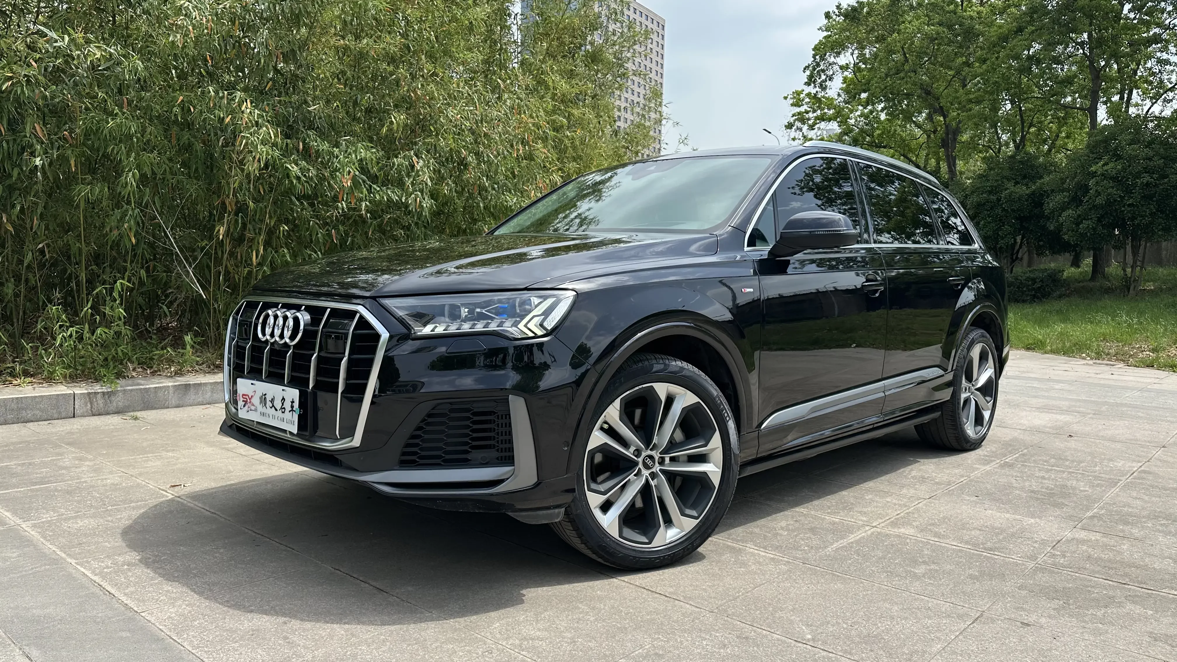 Audi Q7