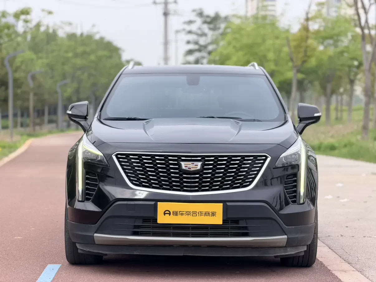 Cadillac XT4